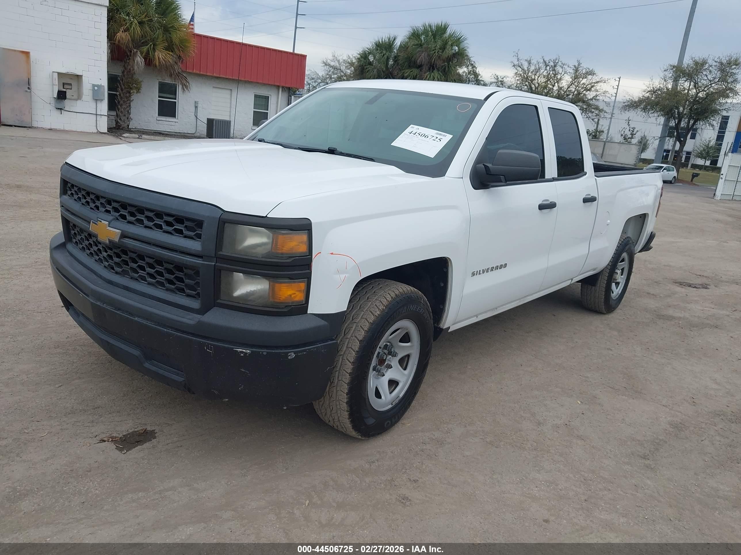 CHEVROLET SILVERADO image 2