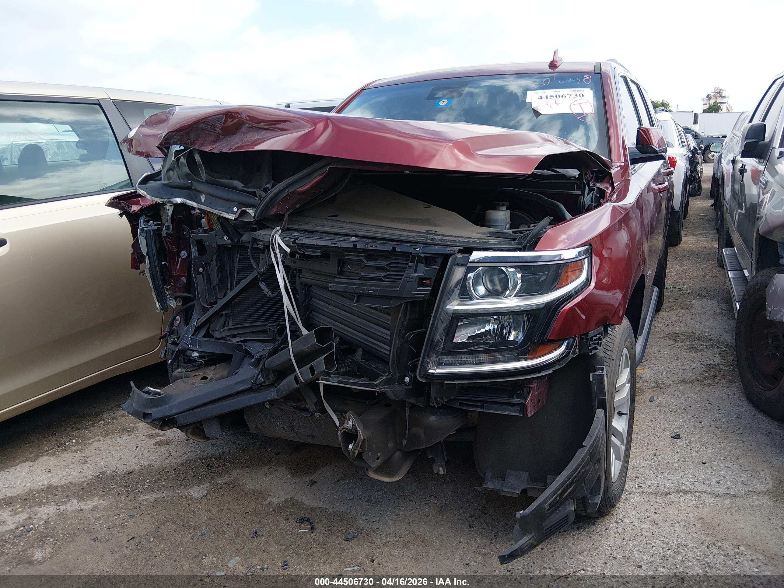 CHEVROLET TAHOE image 6