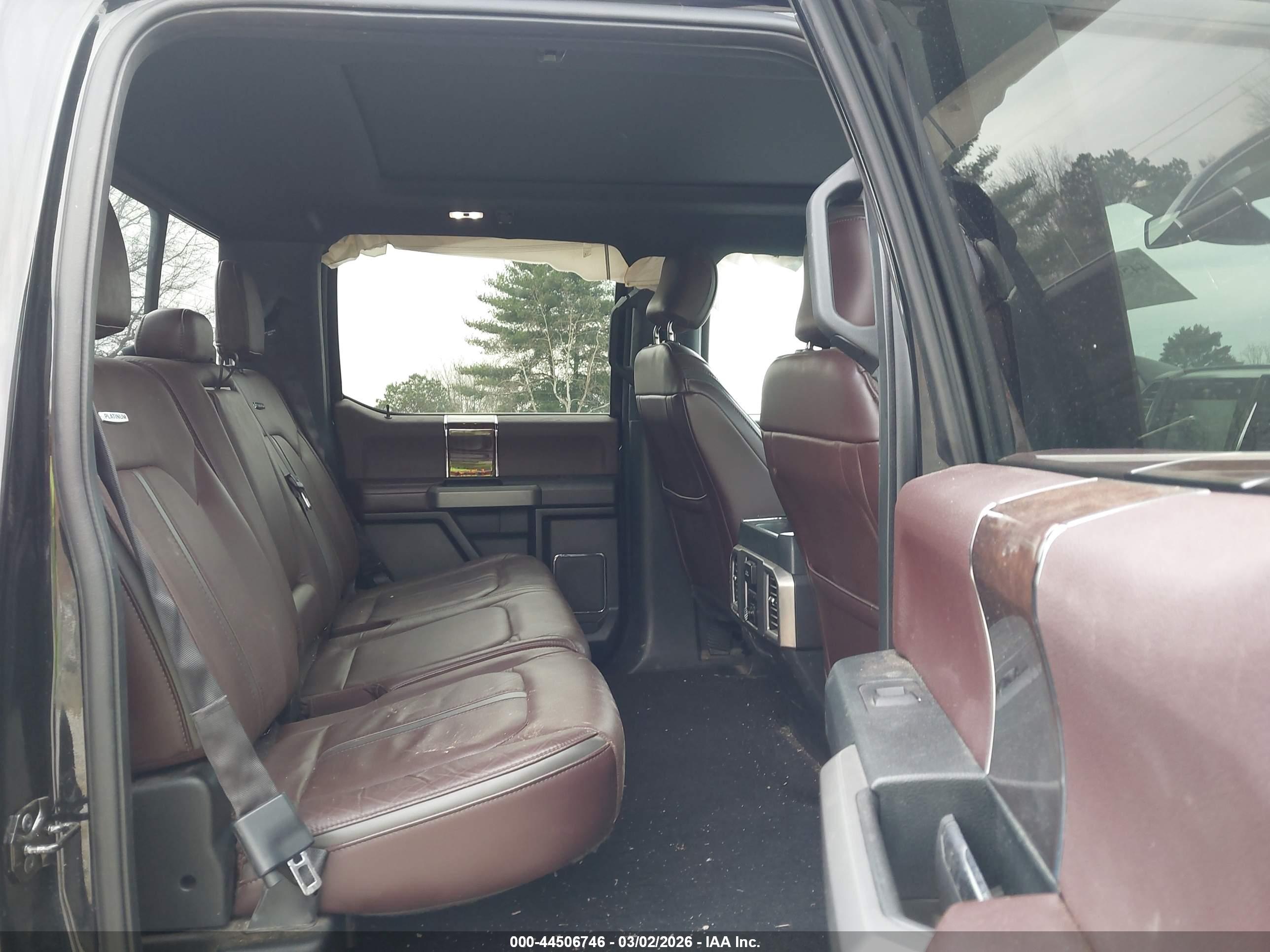 FORD F-150 image 8