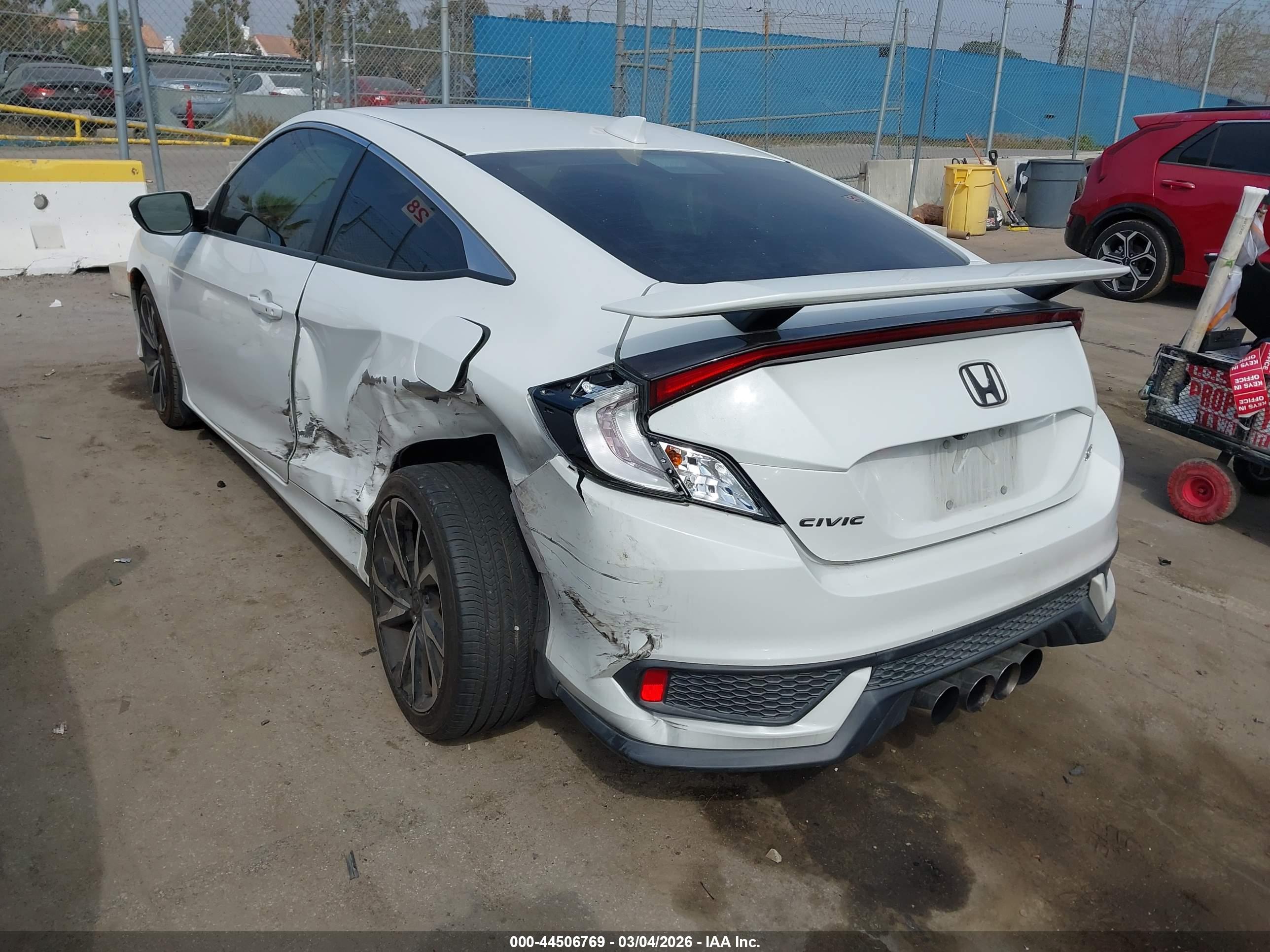 HONDA CIVIC image 3
