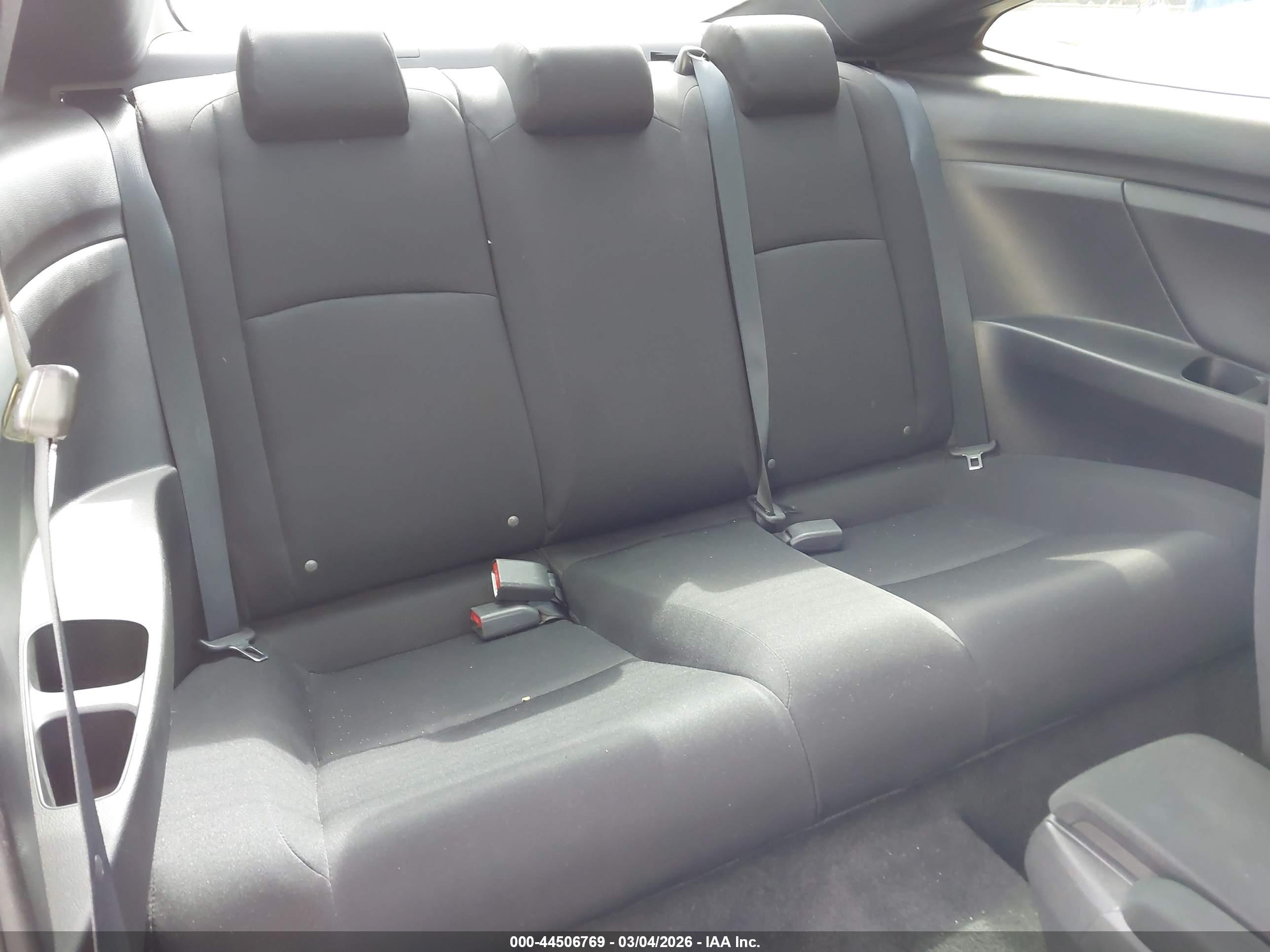 HONDA CIVIC image 8