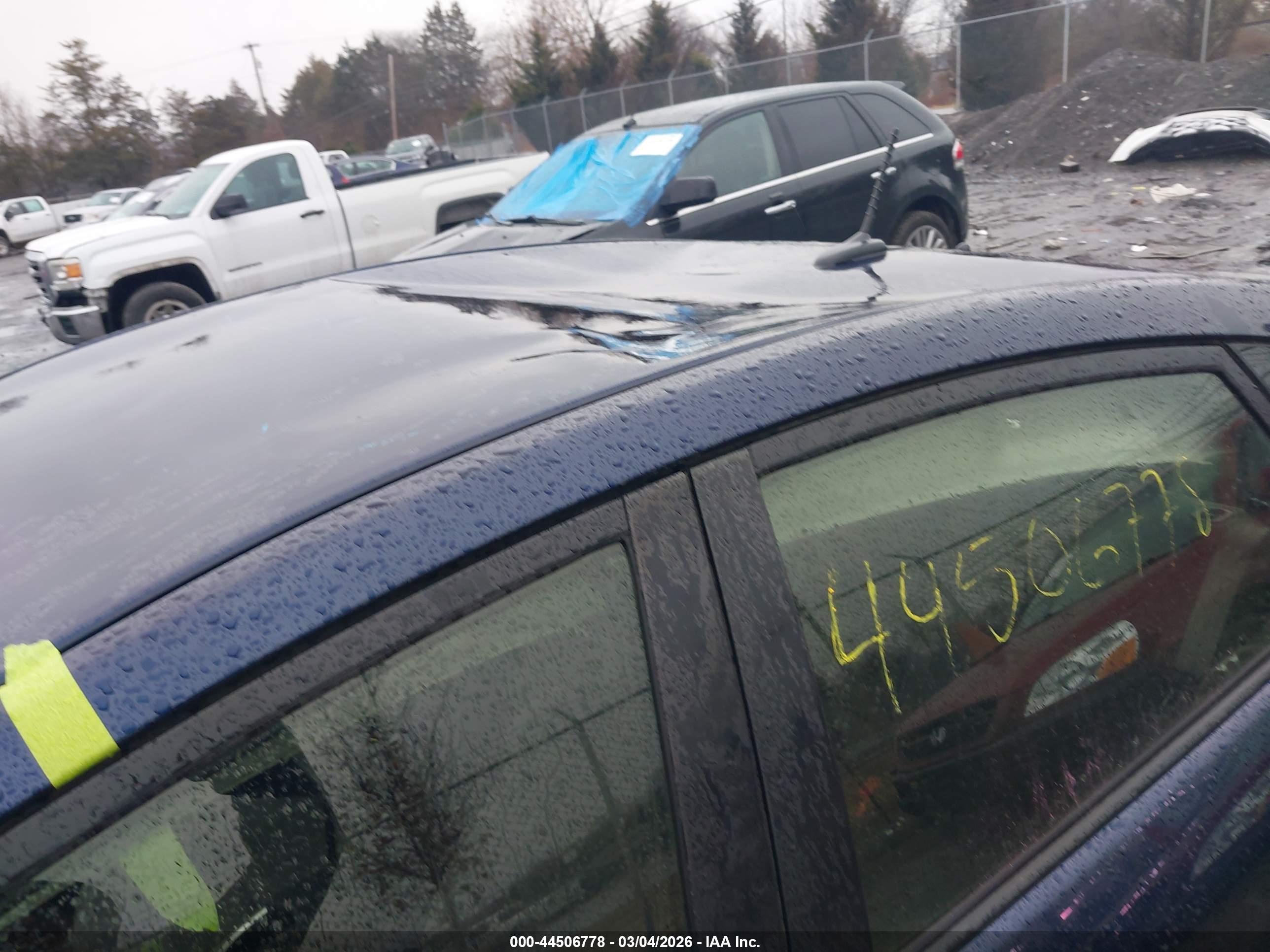 TOYOTA PRIUS image 6