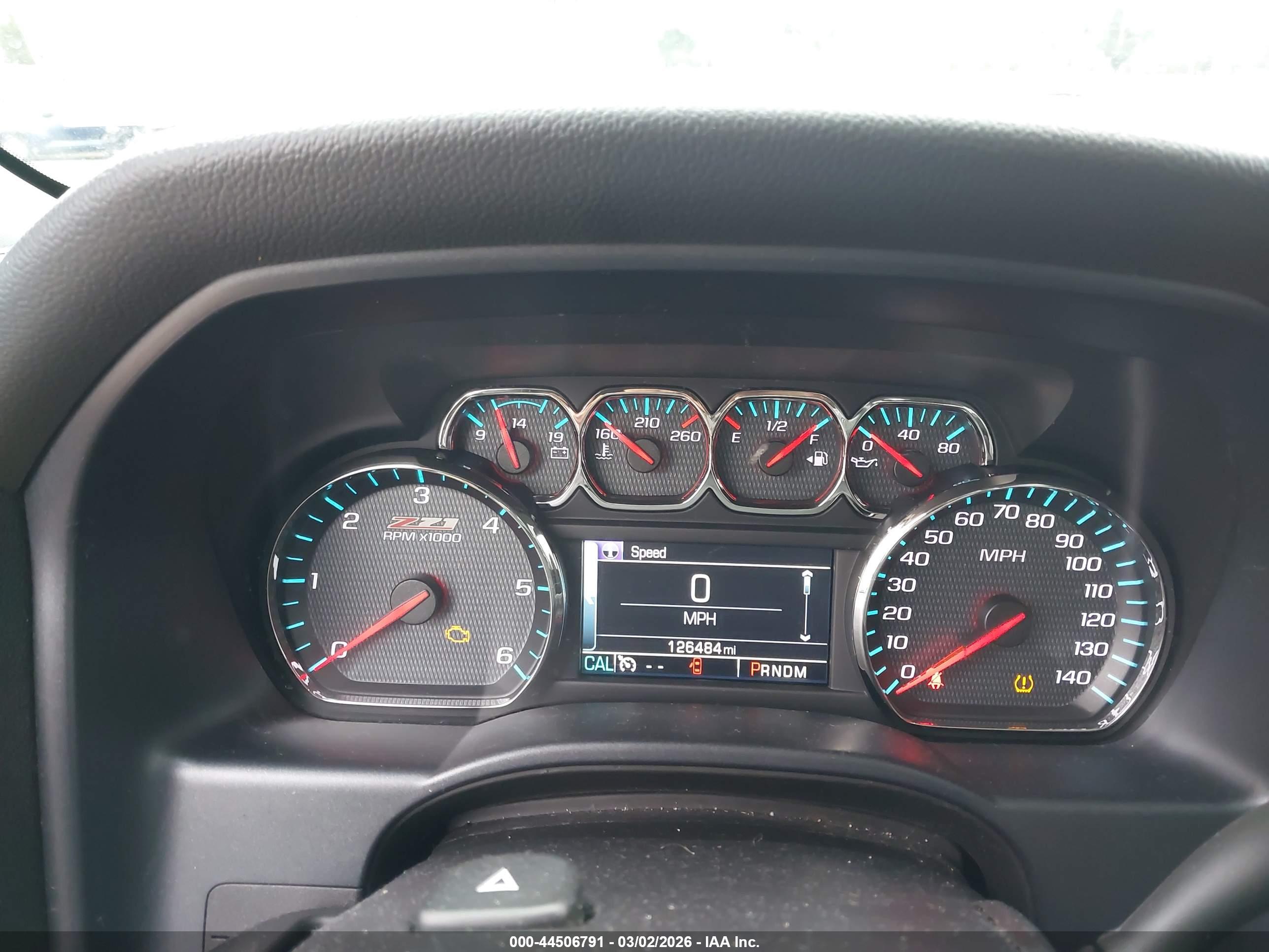 CHEVROLET SILVERADO image 7