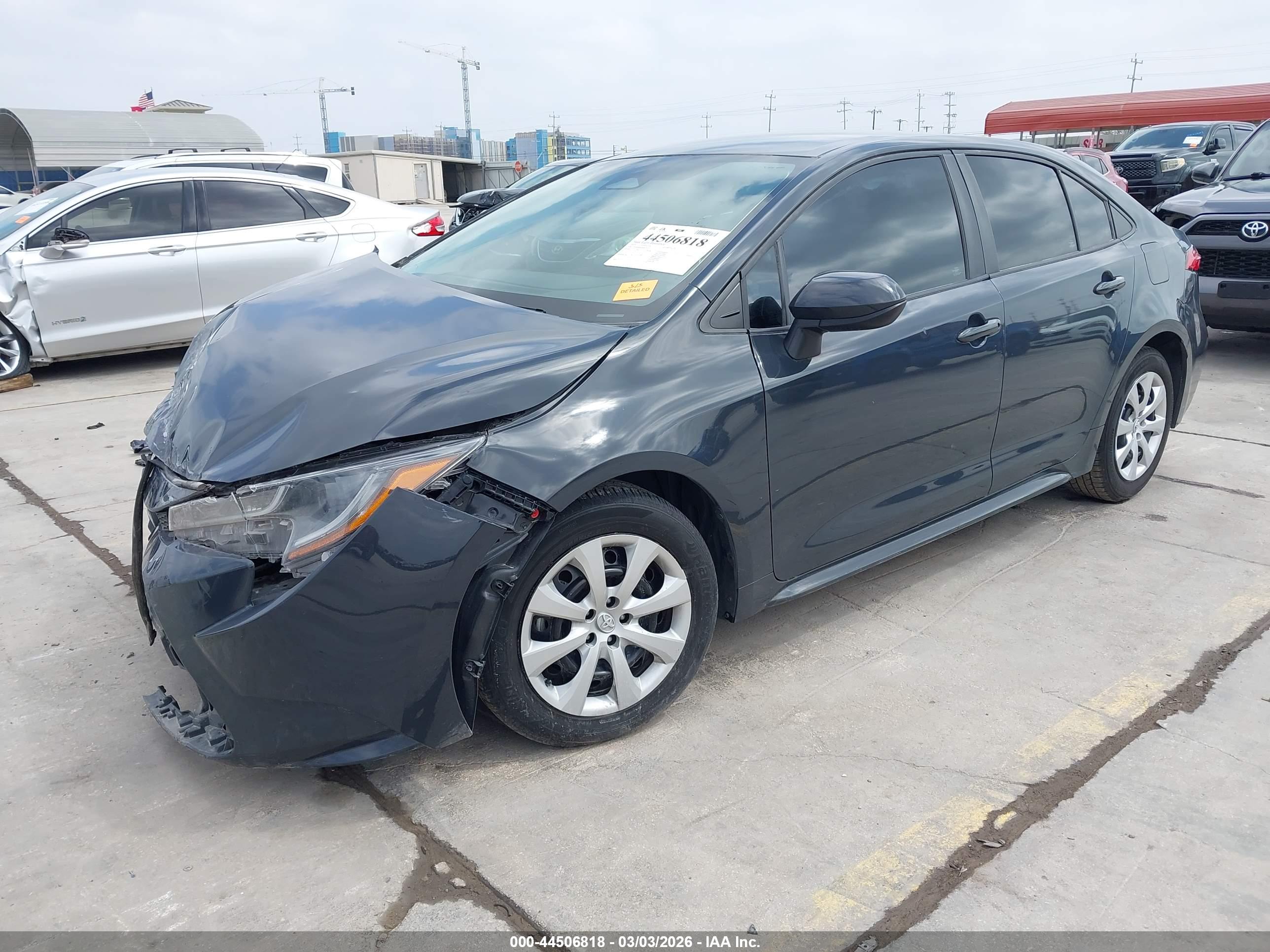 TOYOTA COROLLA image 2