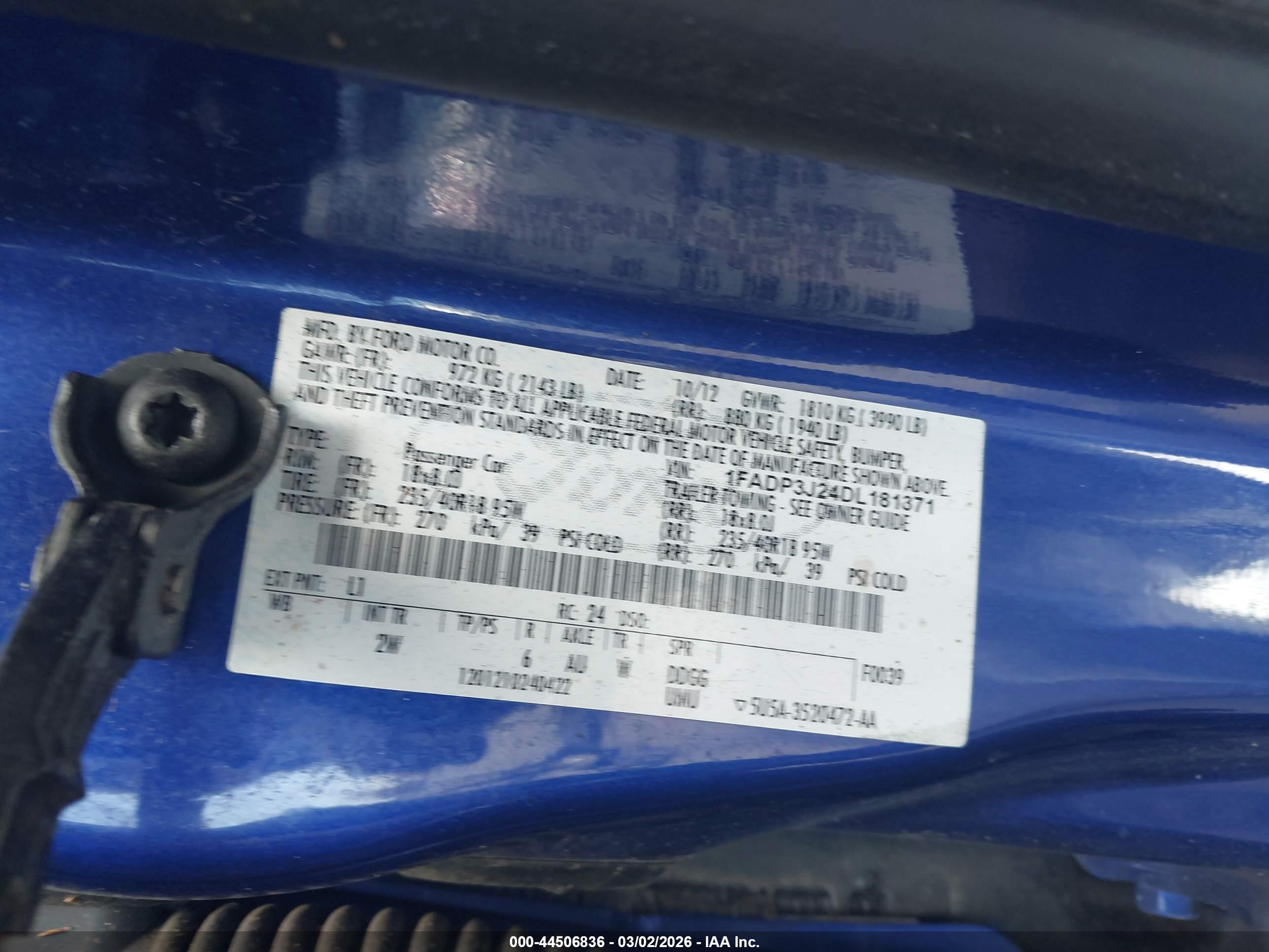 FORD FOCUS image 9