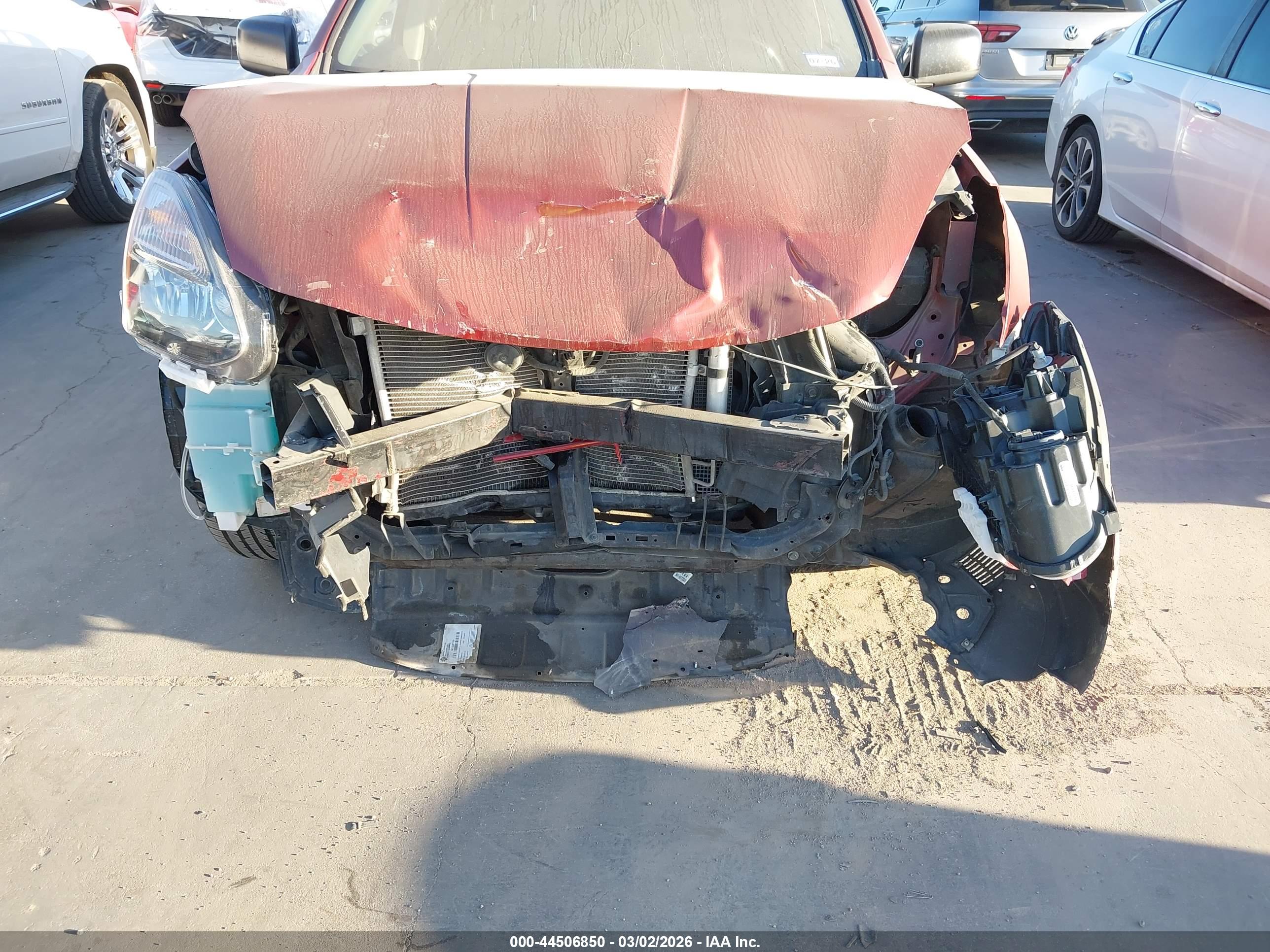 NISSAN ROGUE image 6