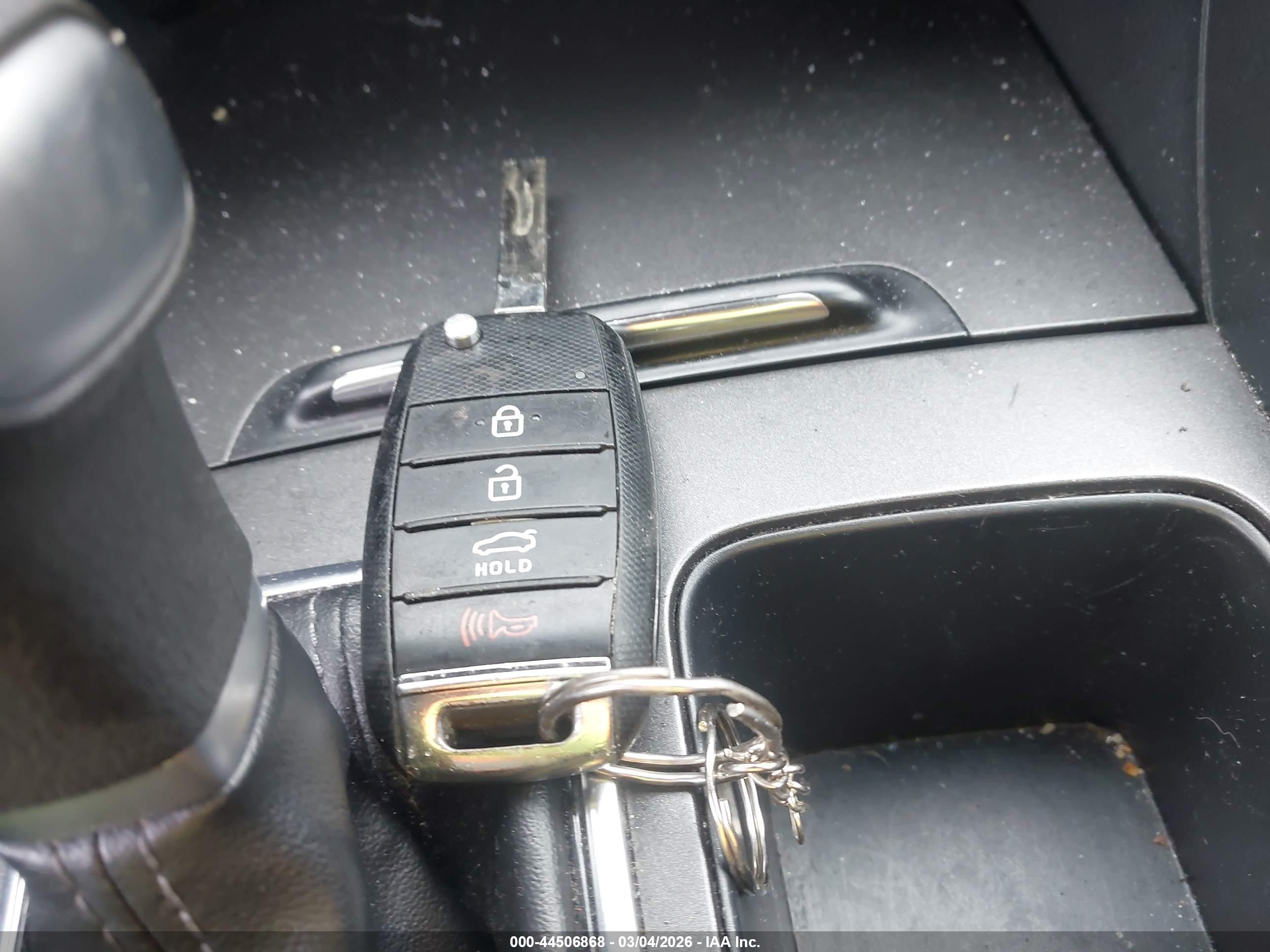 KIA OPTIMA image 11