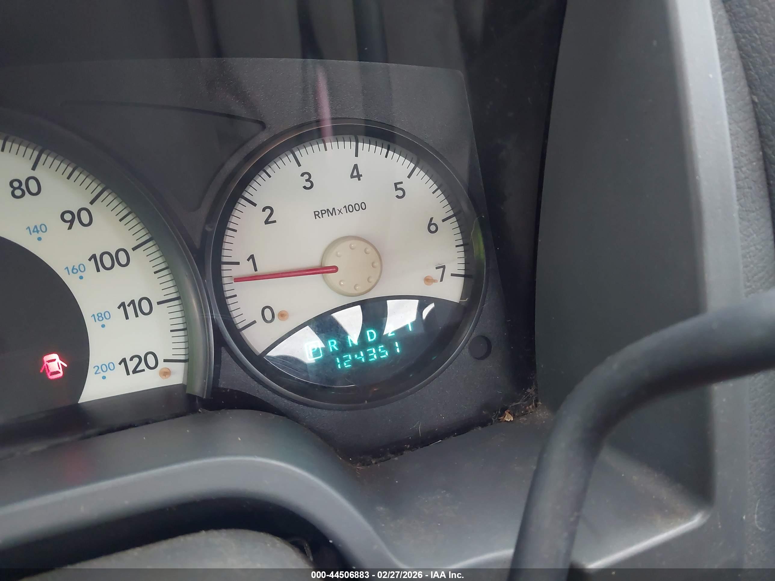 DODGE DAKOTA image 7