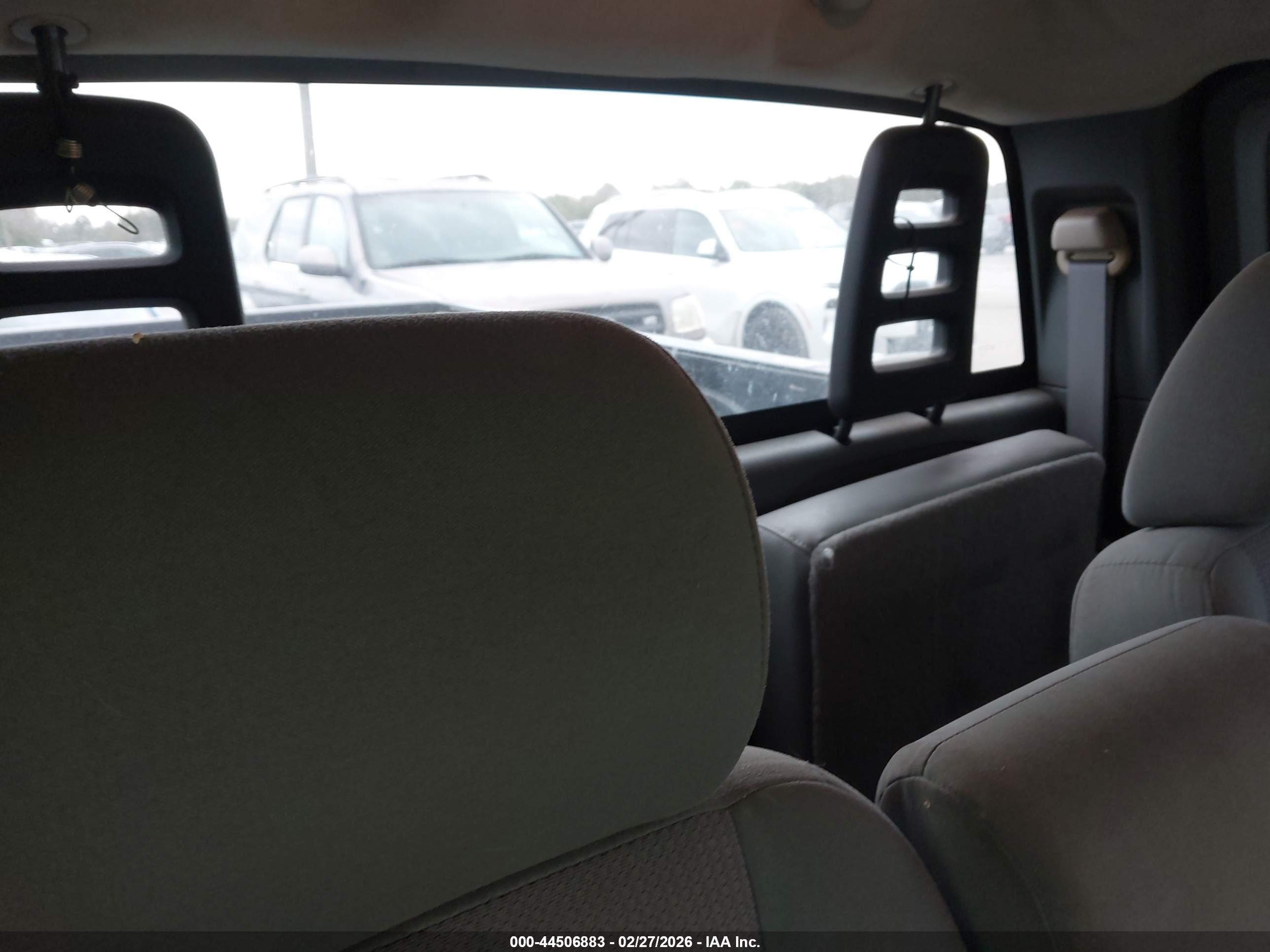 DODGE DAKOTA image 8