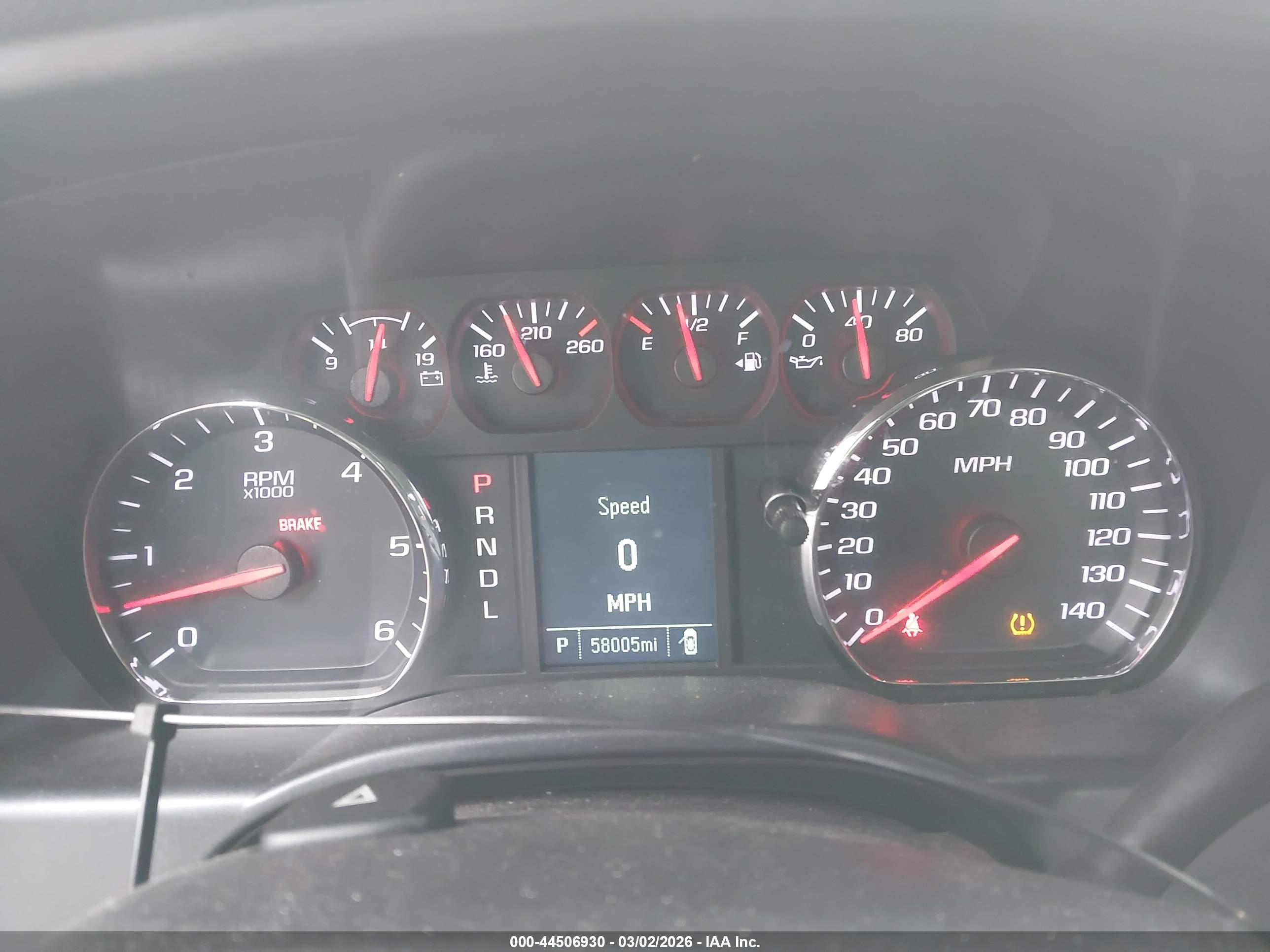 CHEVROLET SILVERADO image 7