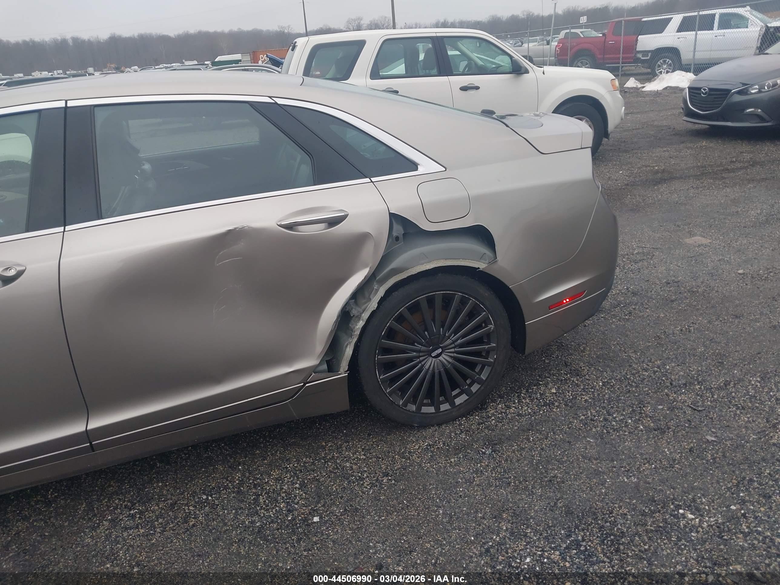 LINCOLN MKZ image 6