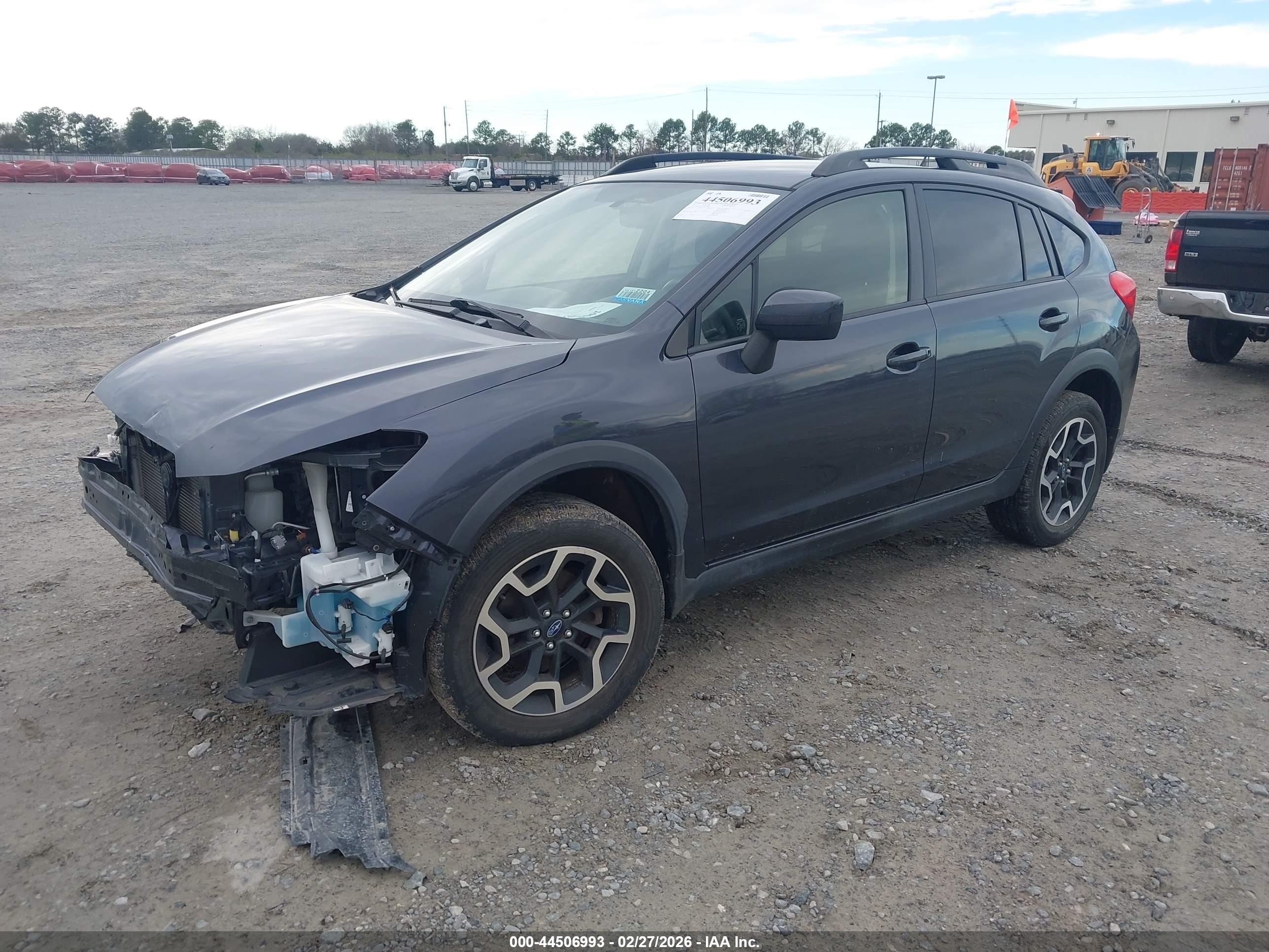 SUBARU CROSSTREK image 2