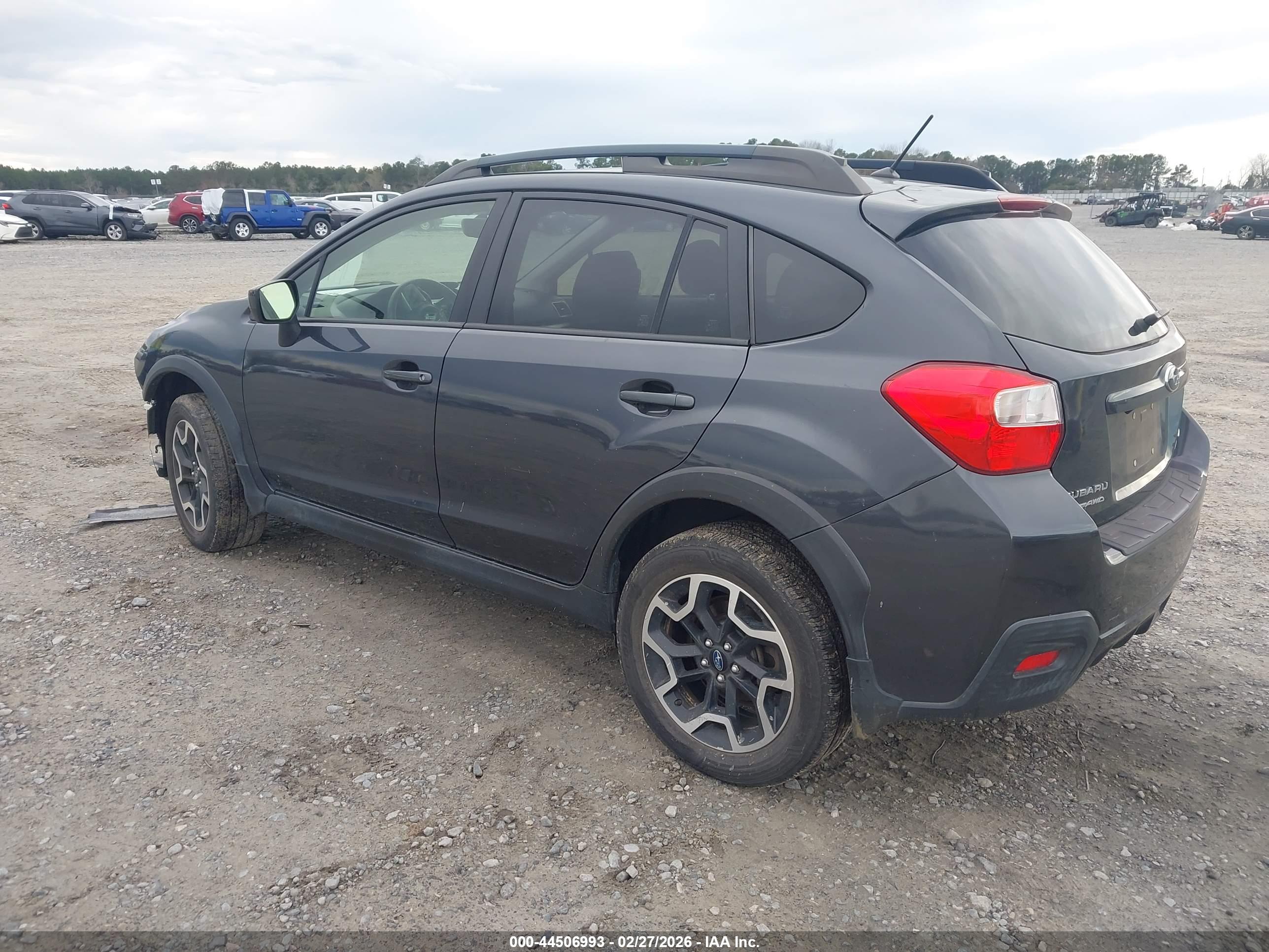 SUBARU CROSSTREK image 3