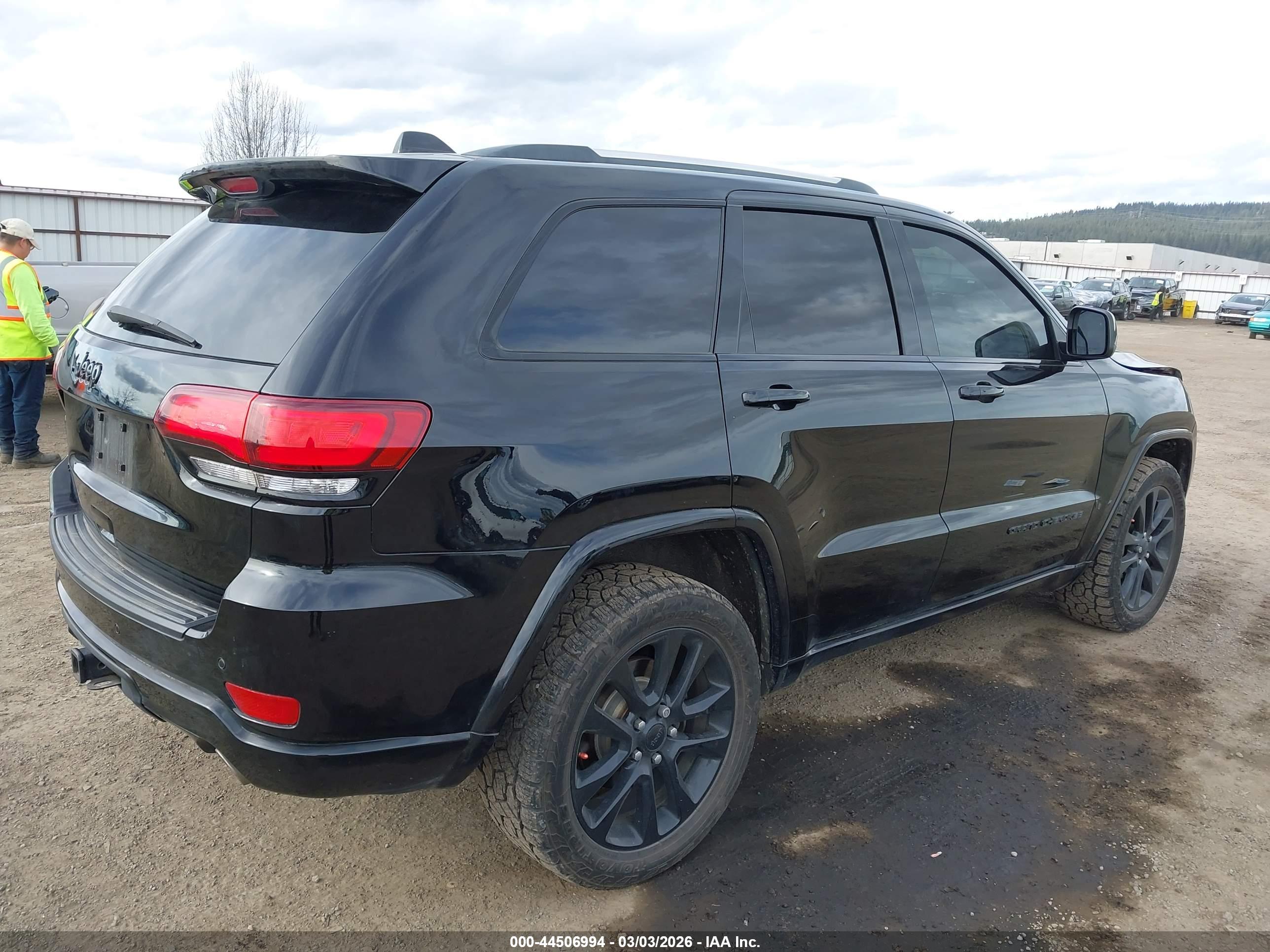 JEEP GRAND image 4