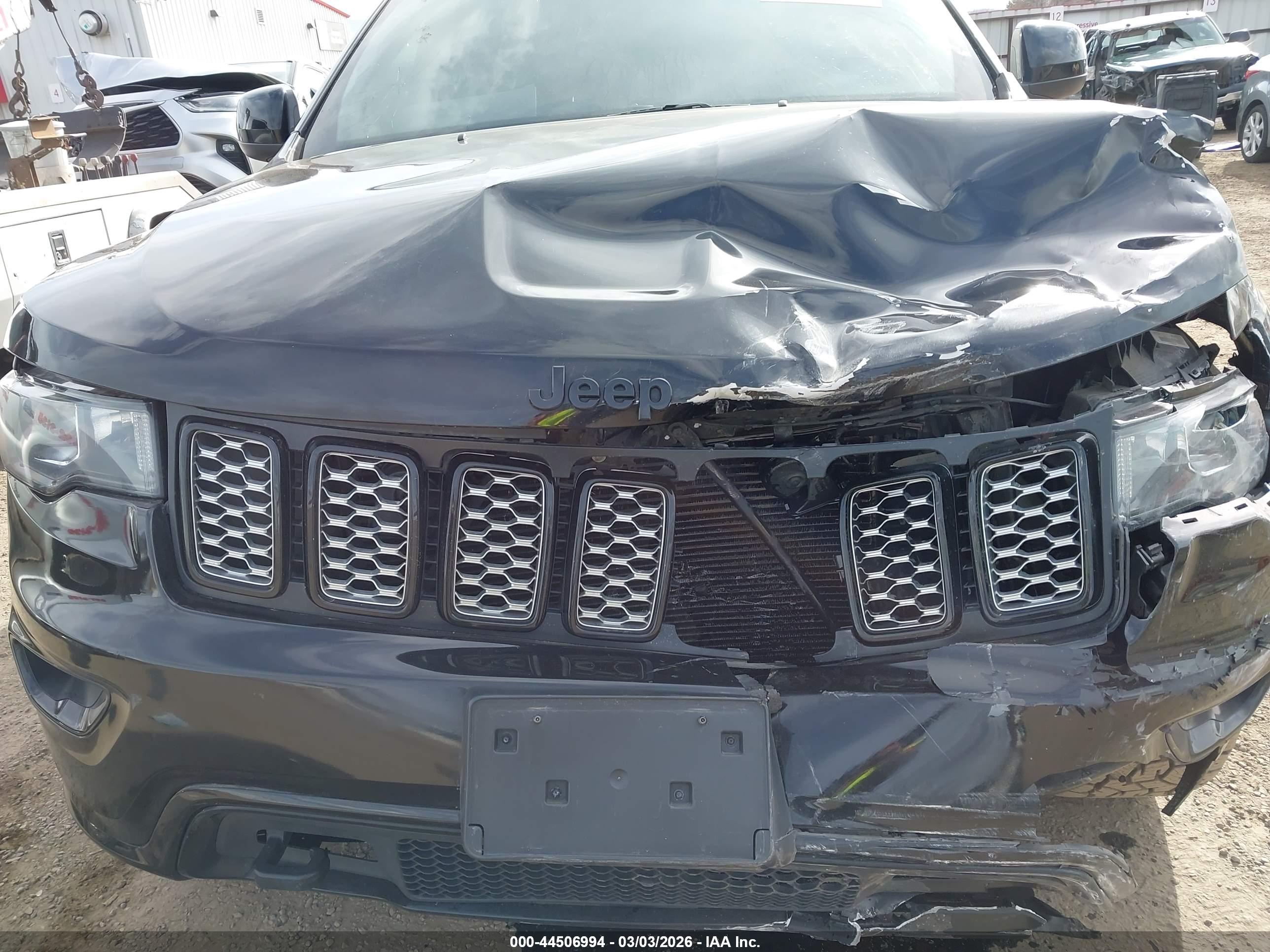JEEP GRAND image 6