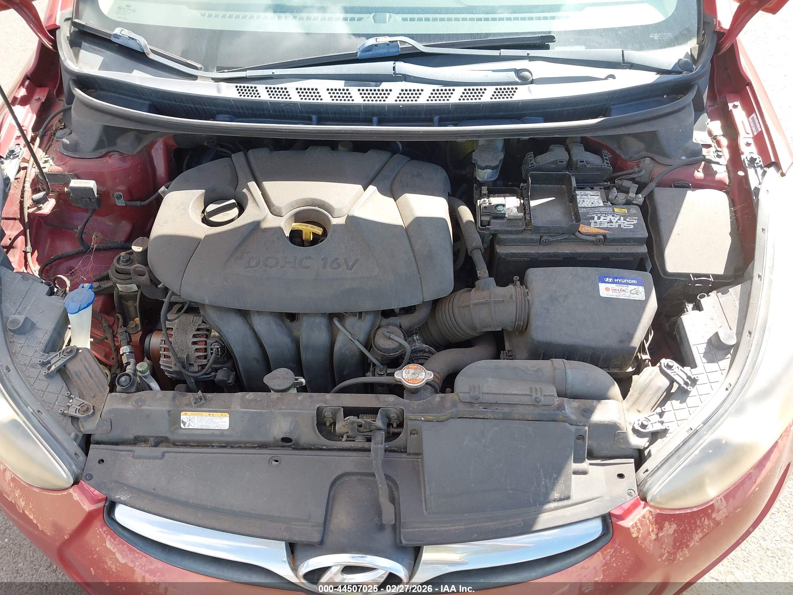 HYUNDAI ELANTRA image 10
