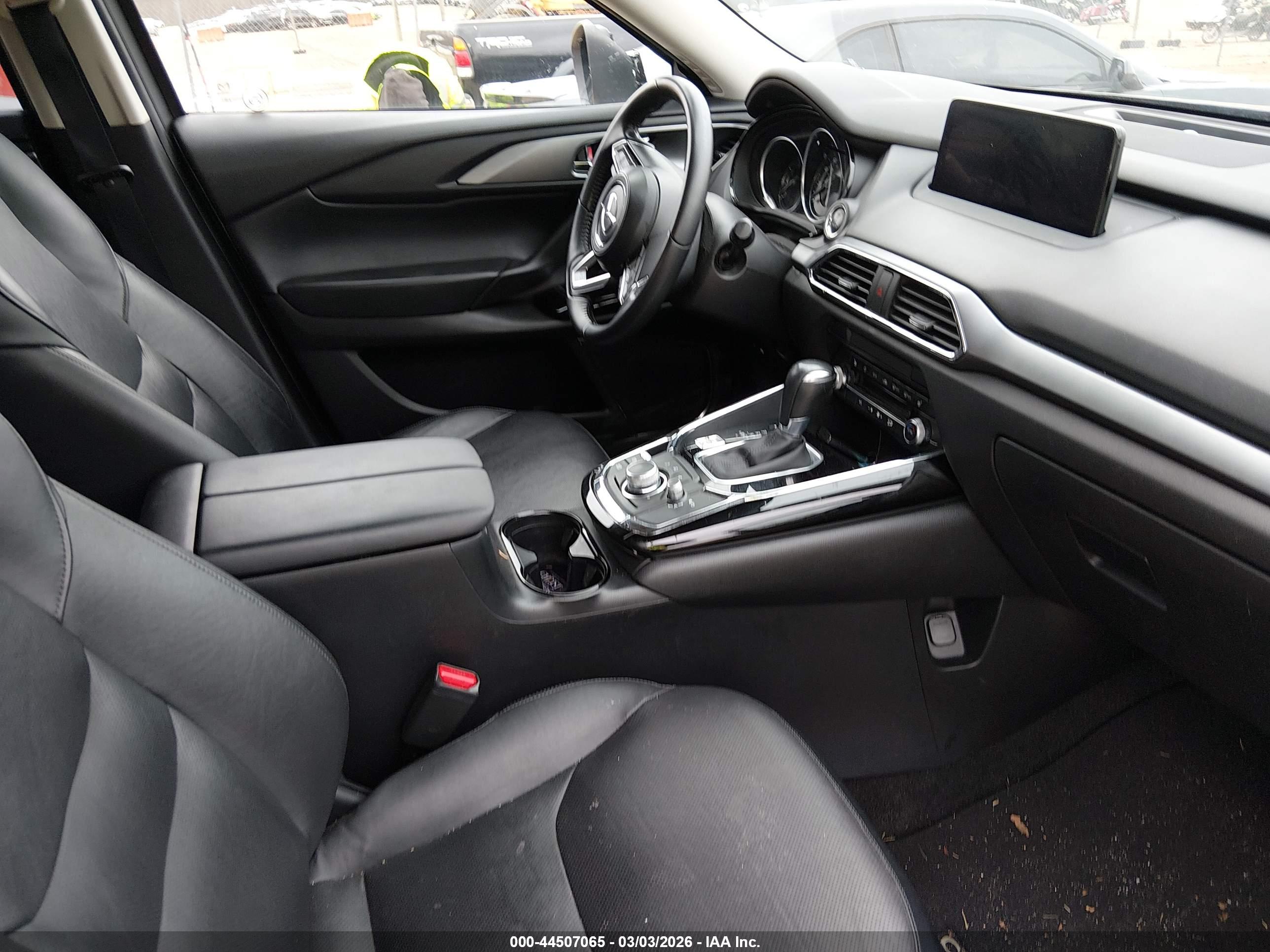 MAZDA CX-9 image 5