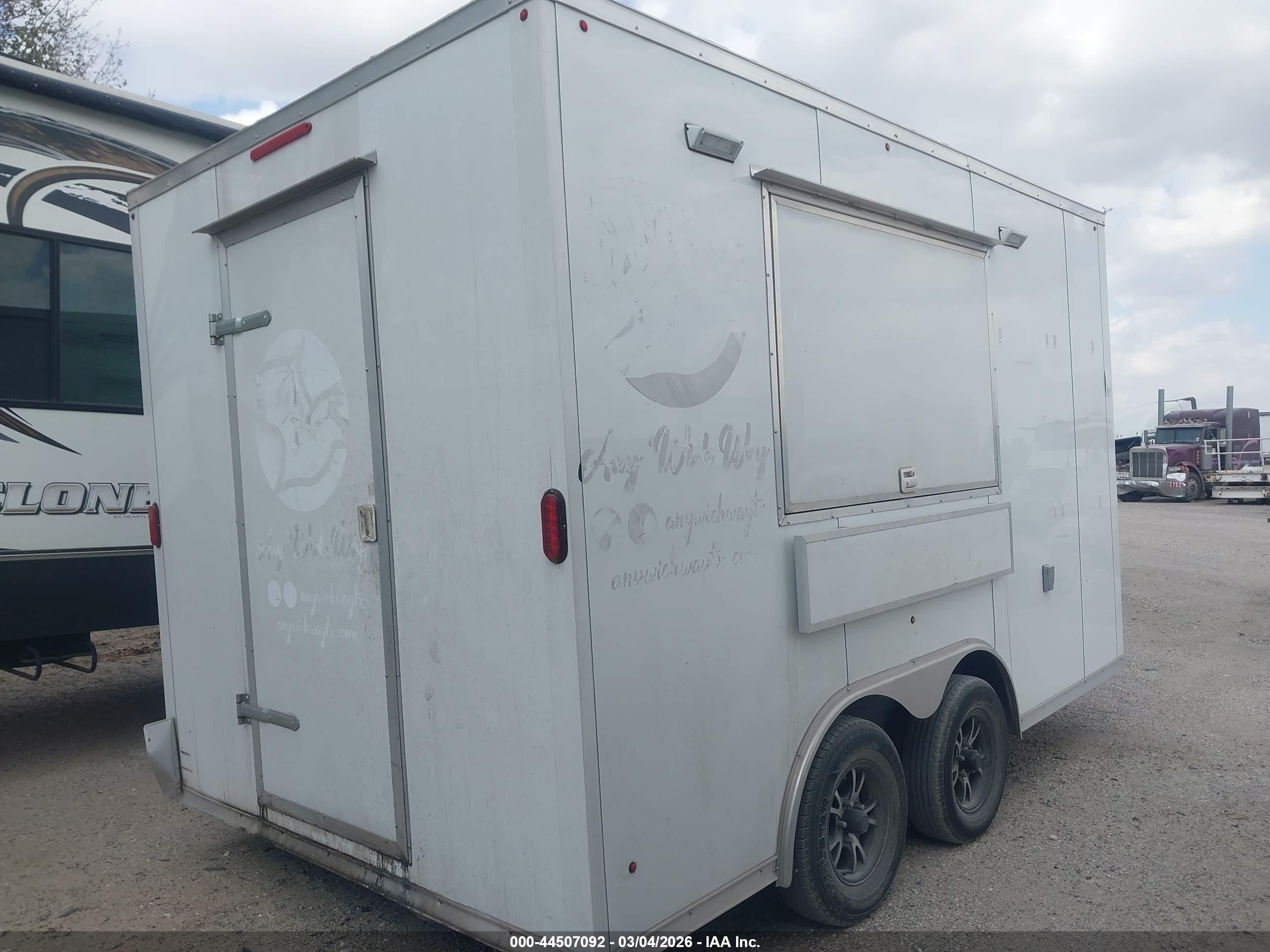 TRAILER TKB image 4