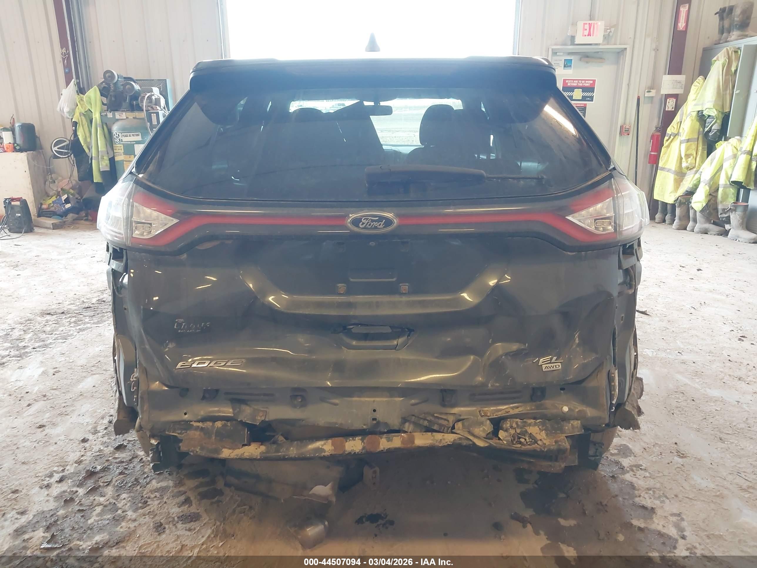 FORD EDGE image 6