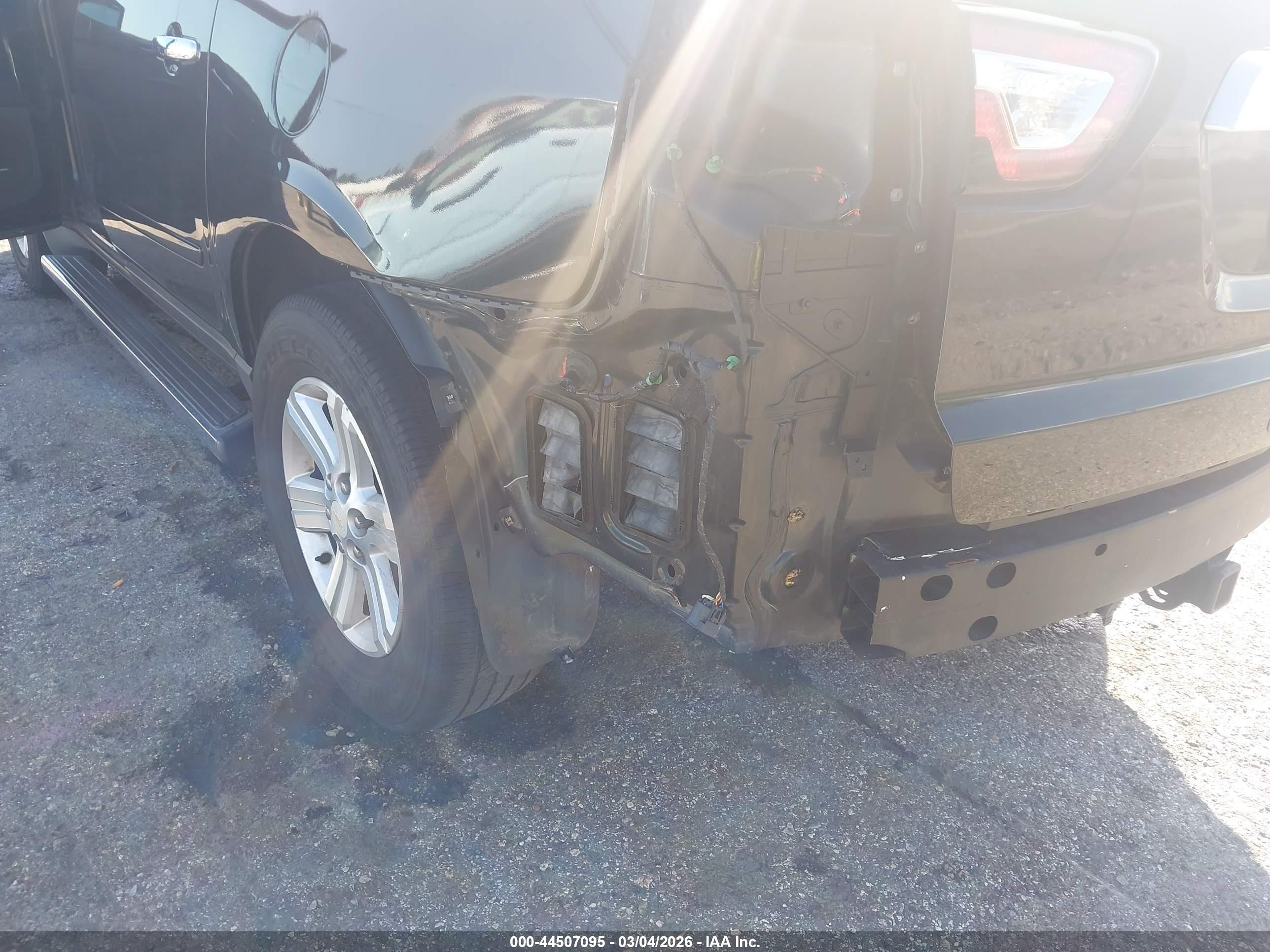 CHEVROLET TRAVERSE image 6