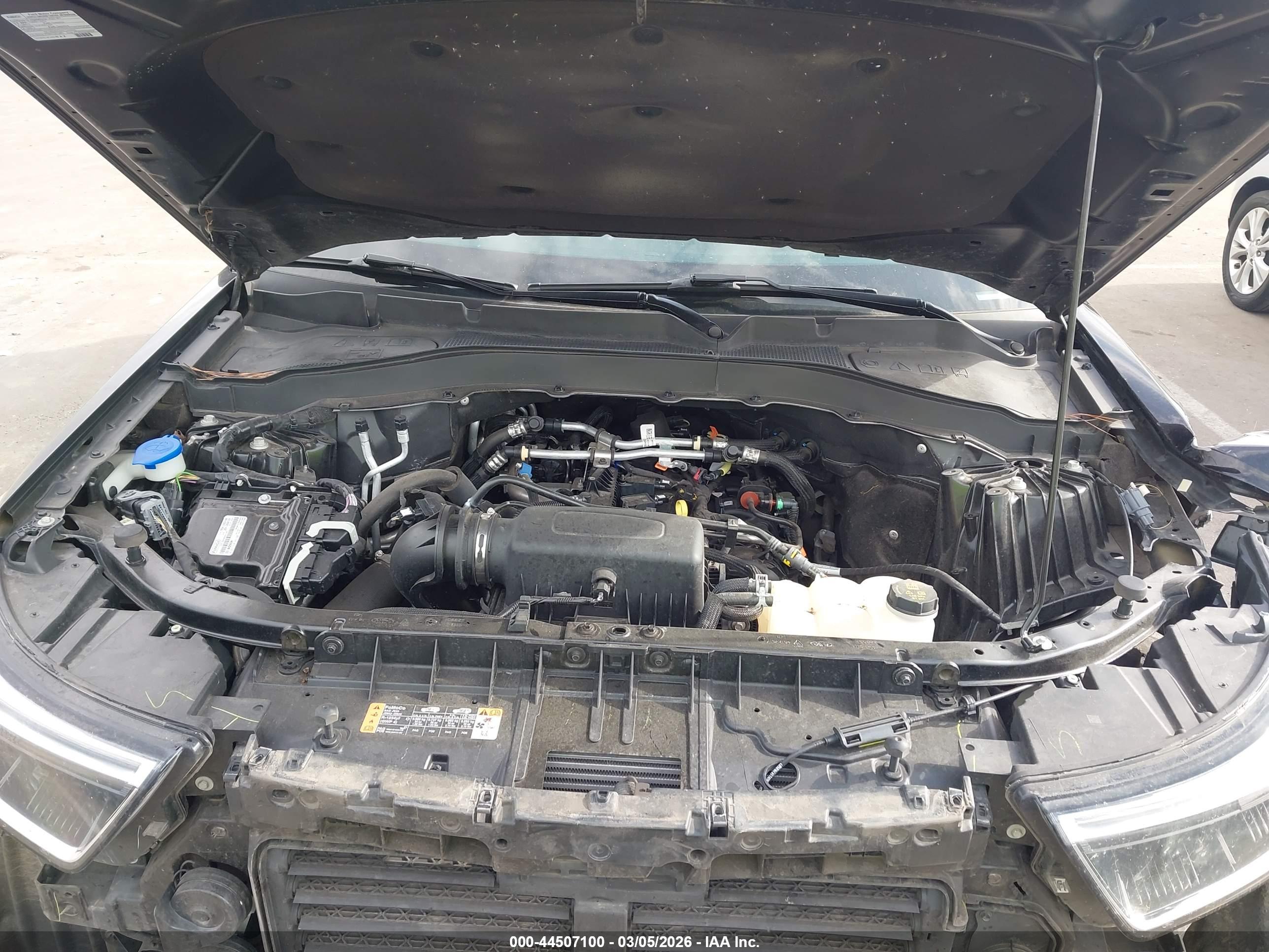 FORD EXPLORER image 10