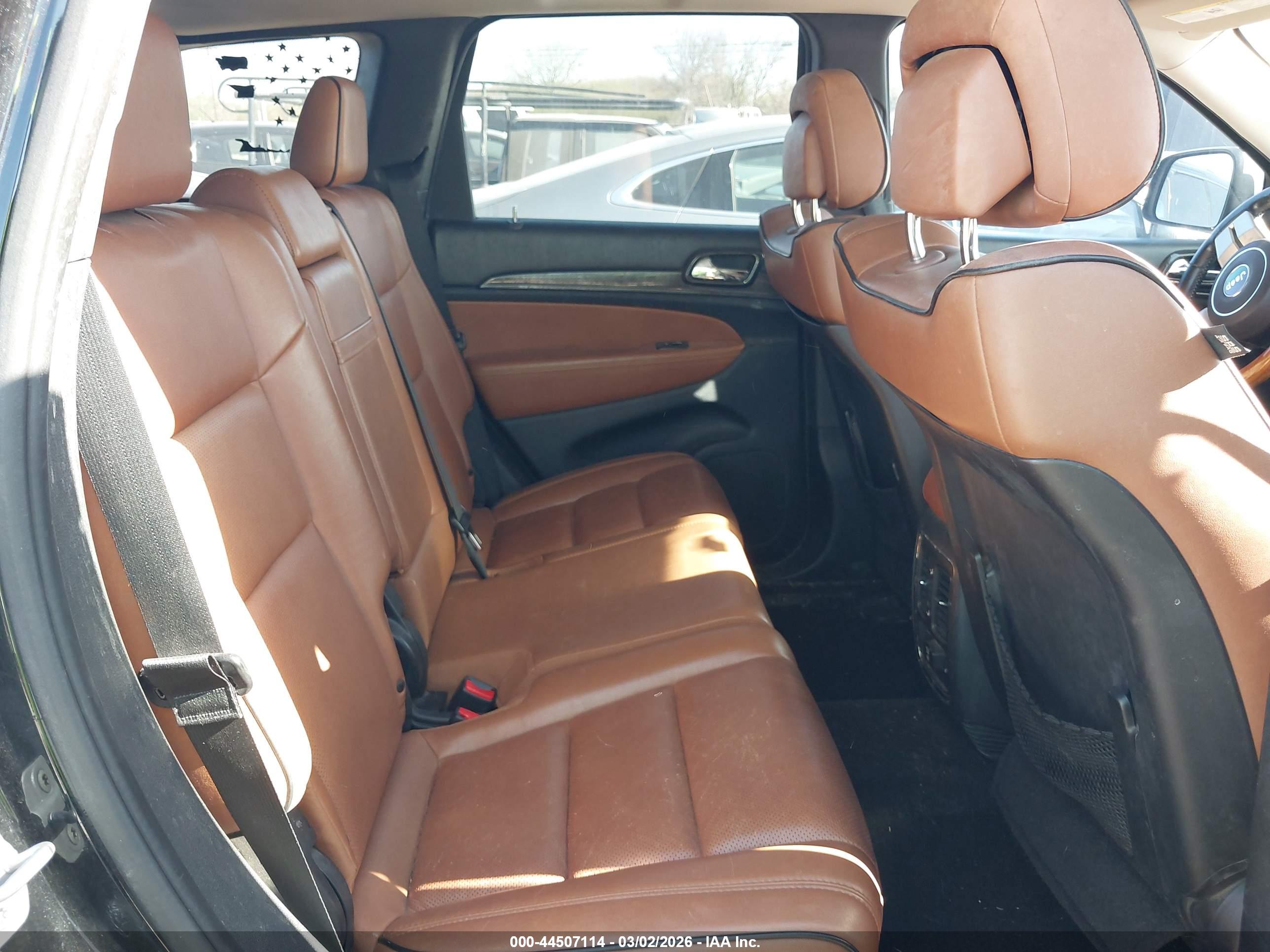 JEEP GRAND image 8