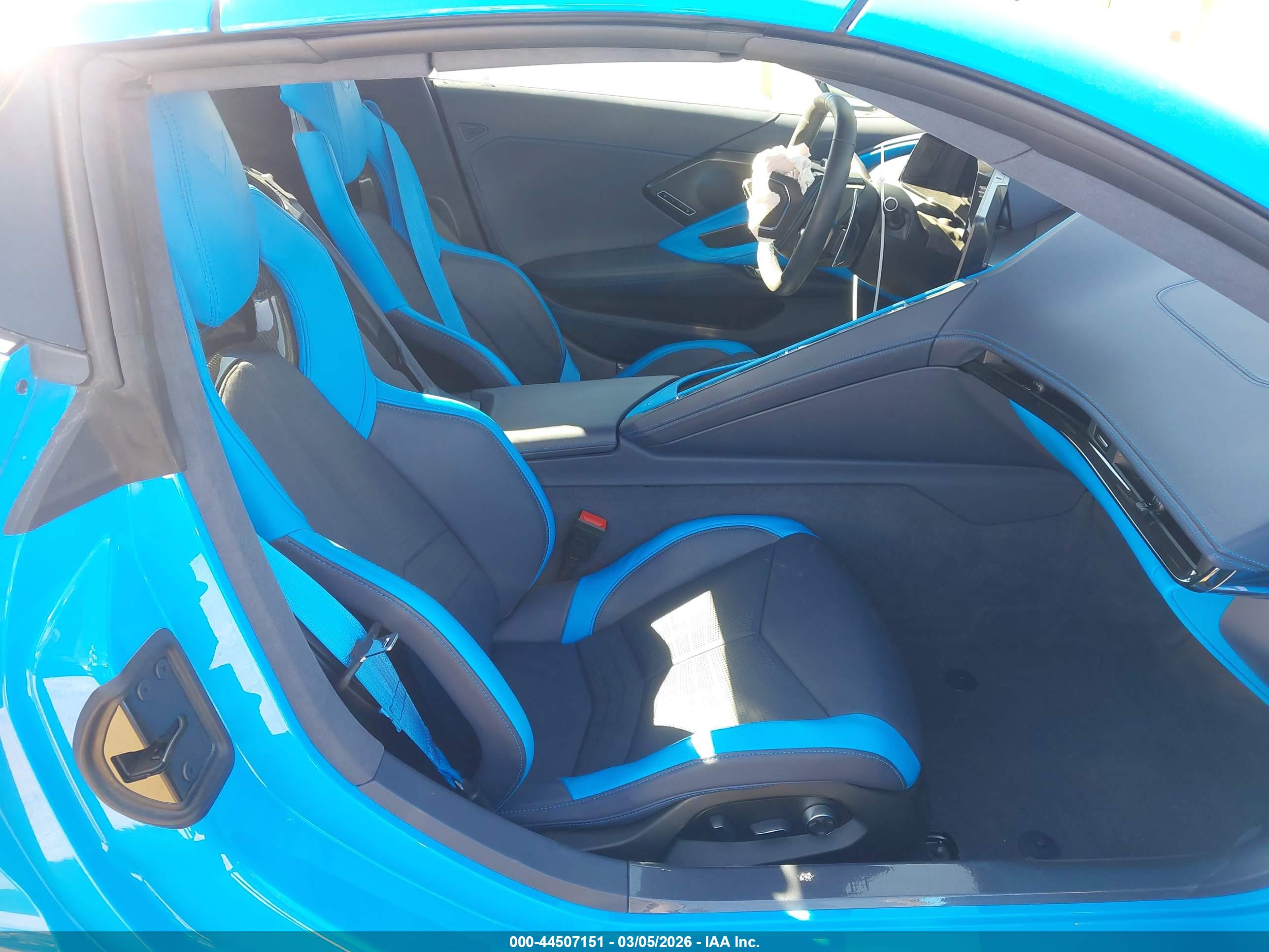 CHEVROLET CORVETTE image 8