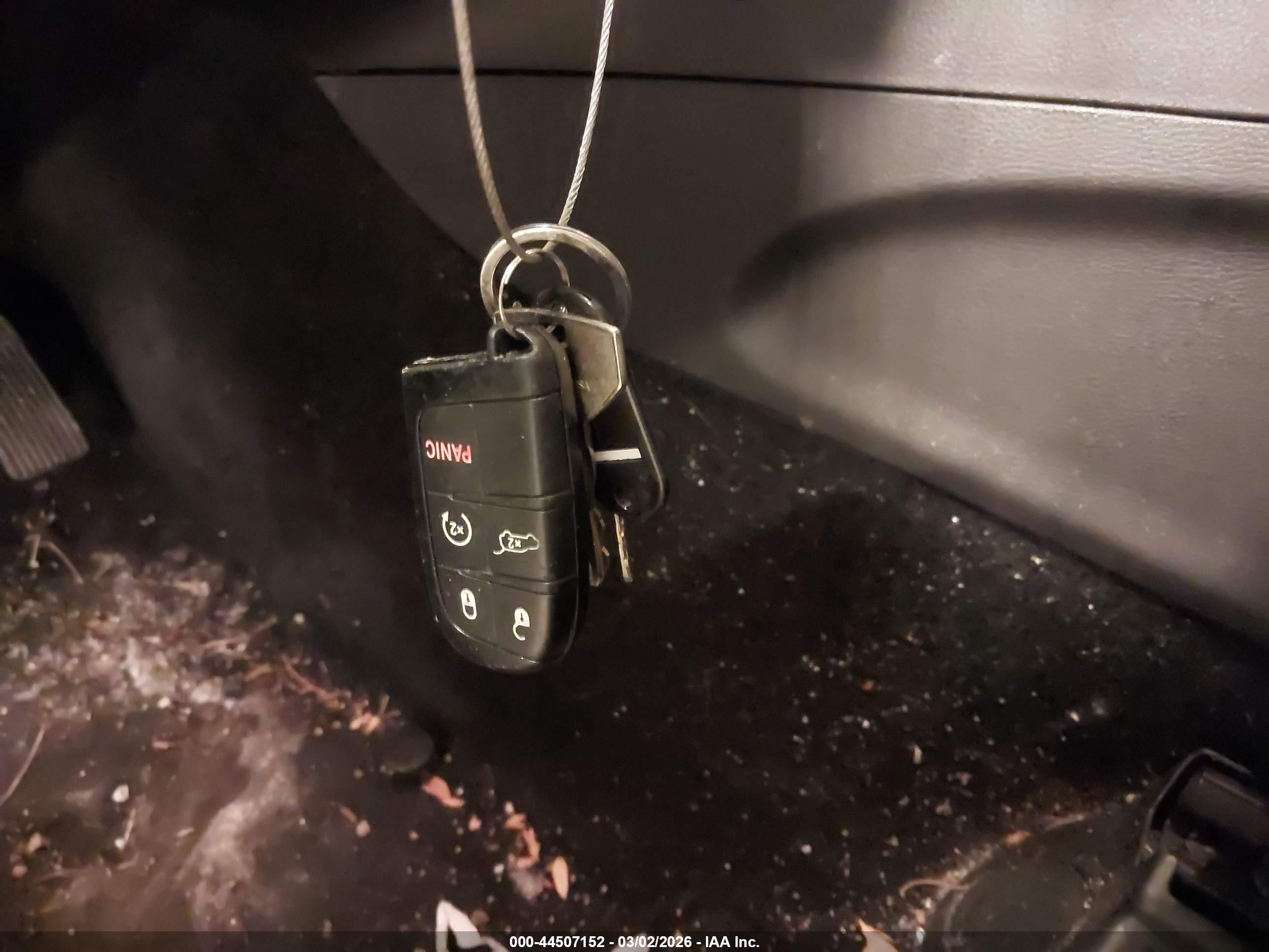 JEEP GRAND image 11