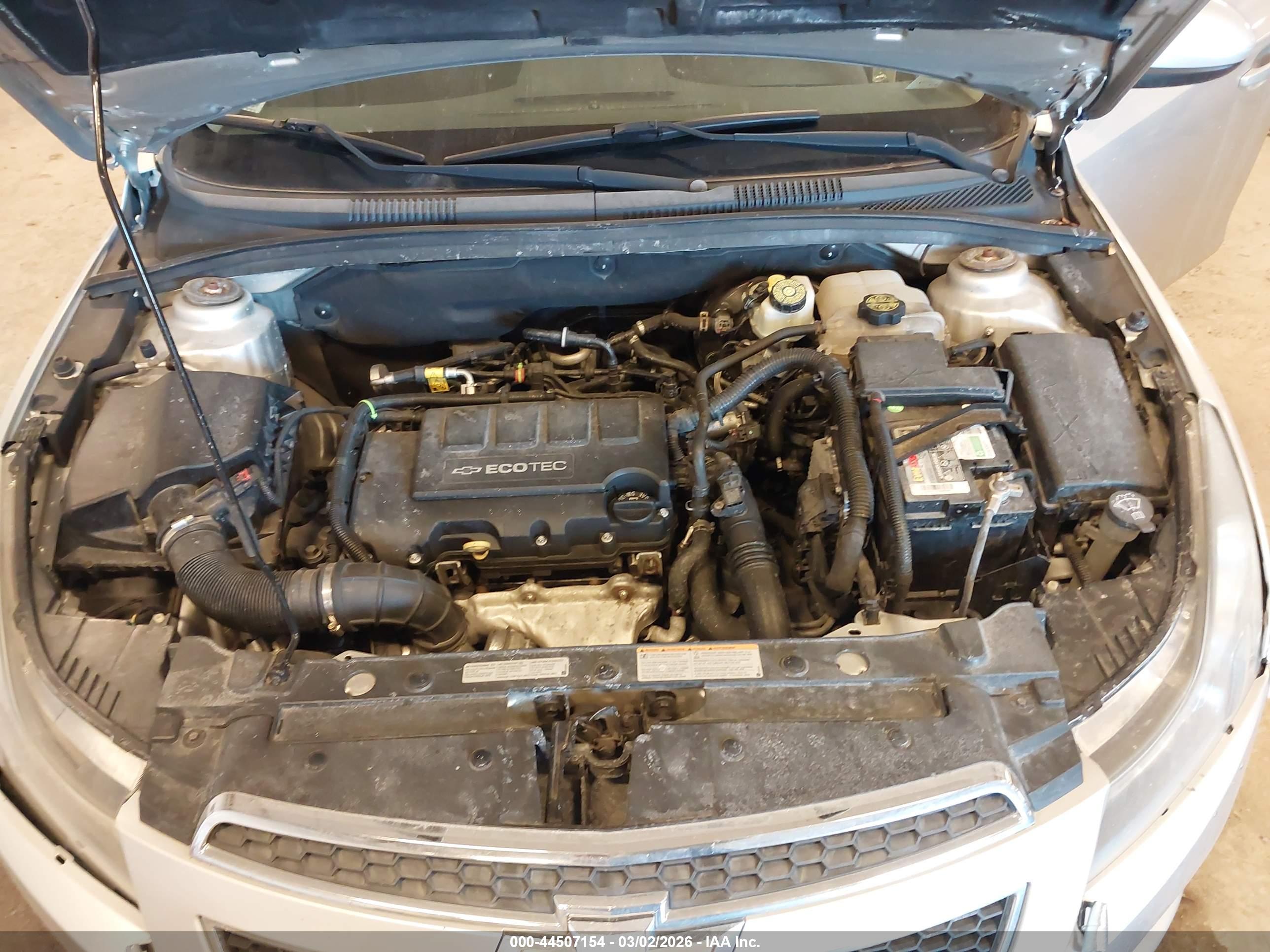 CHEVROLET CRUZE image 10