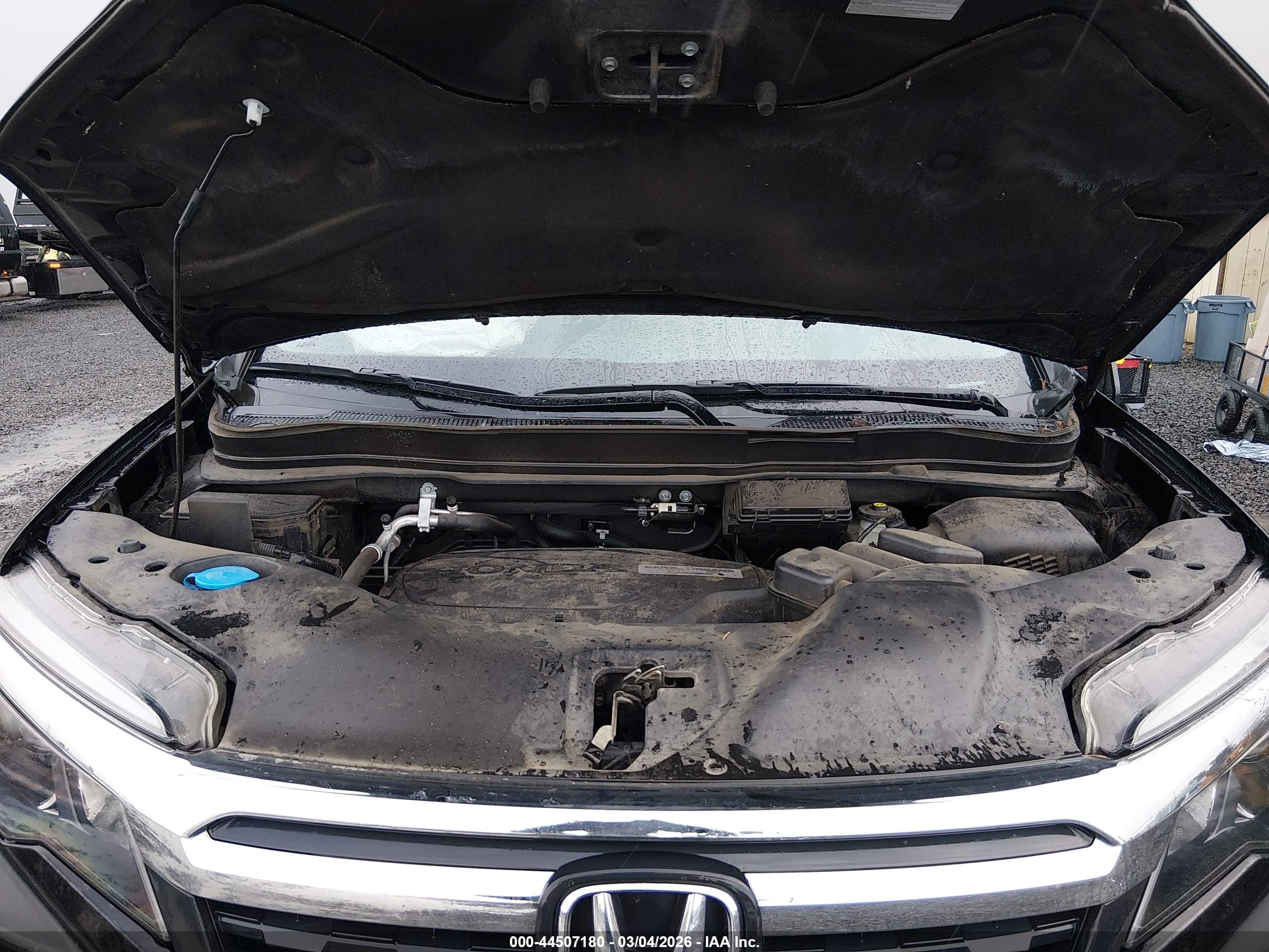 HONDA RIDGELINE image 10