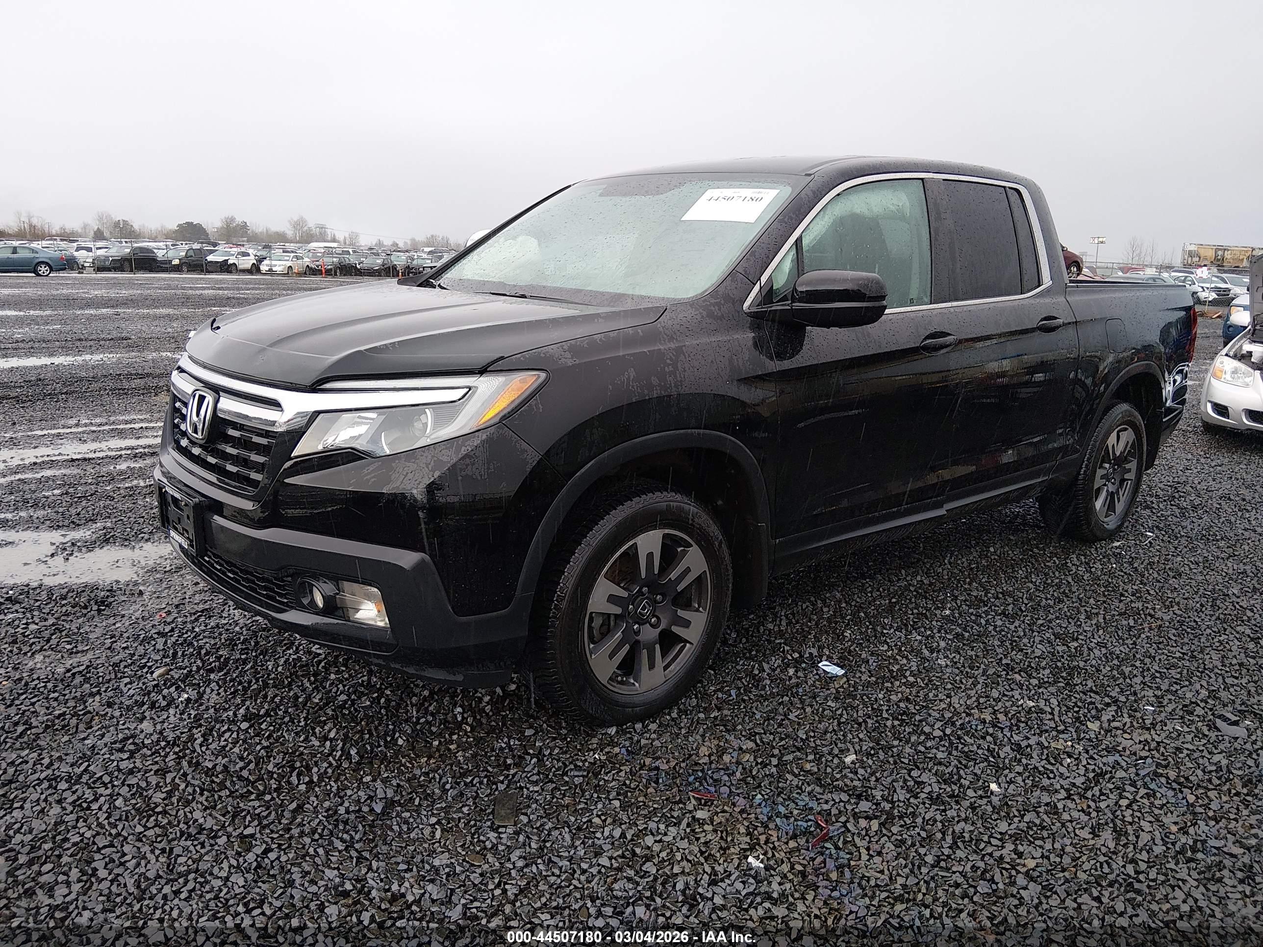 HONDA RIDGELINE image 2