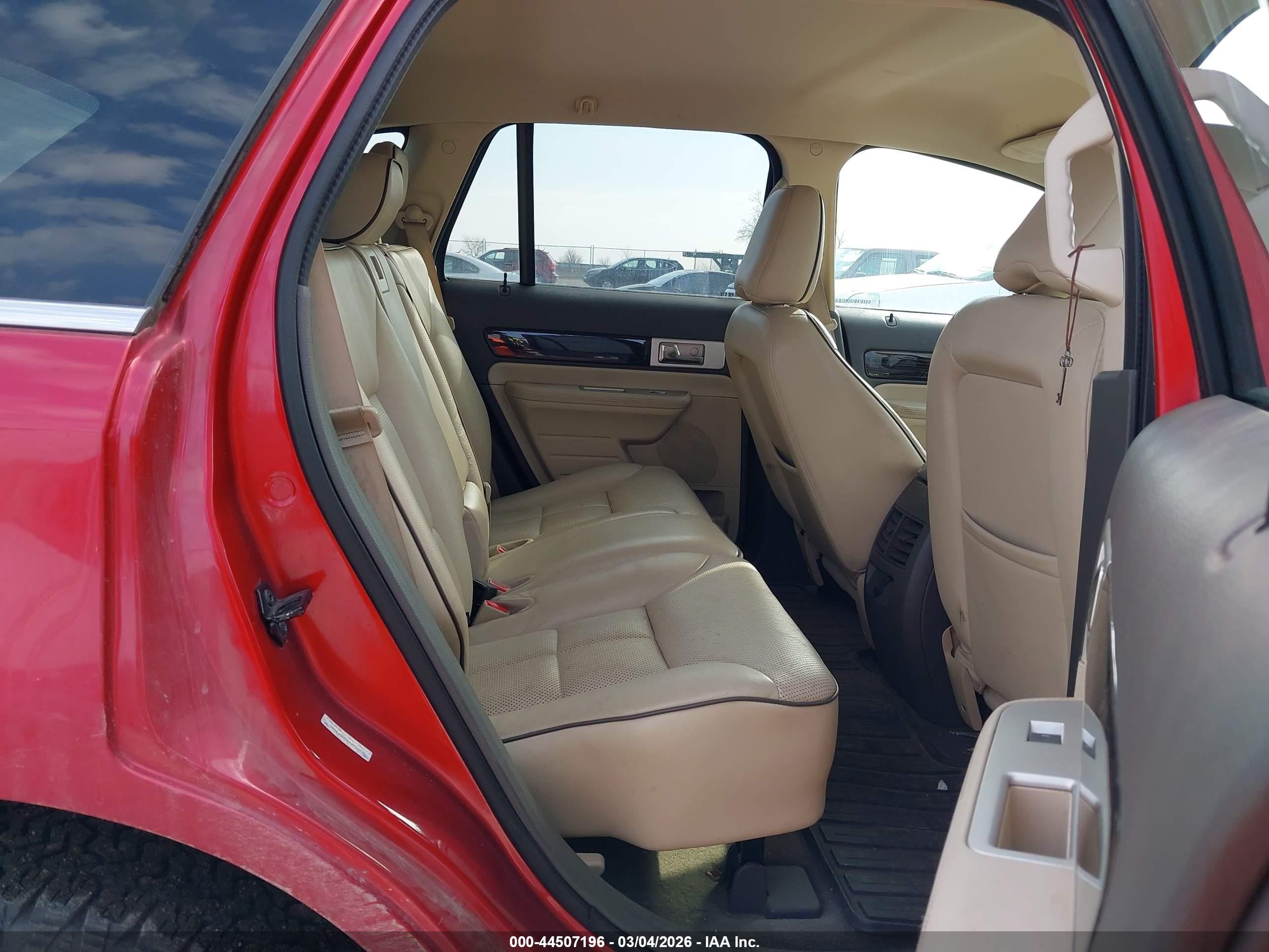 LINCOLN MKX image 8