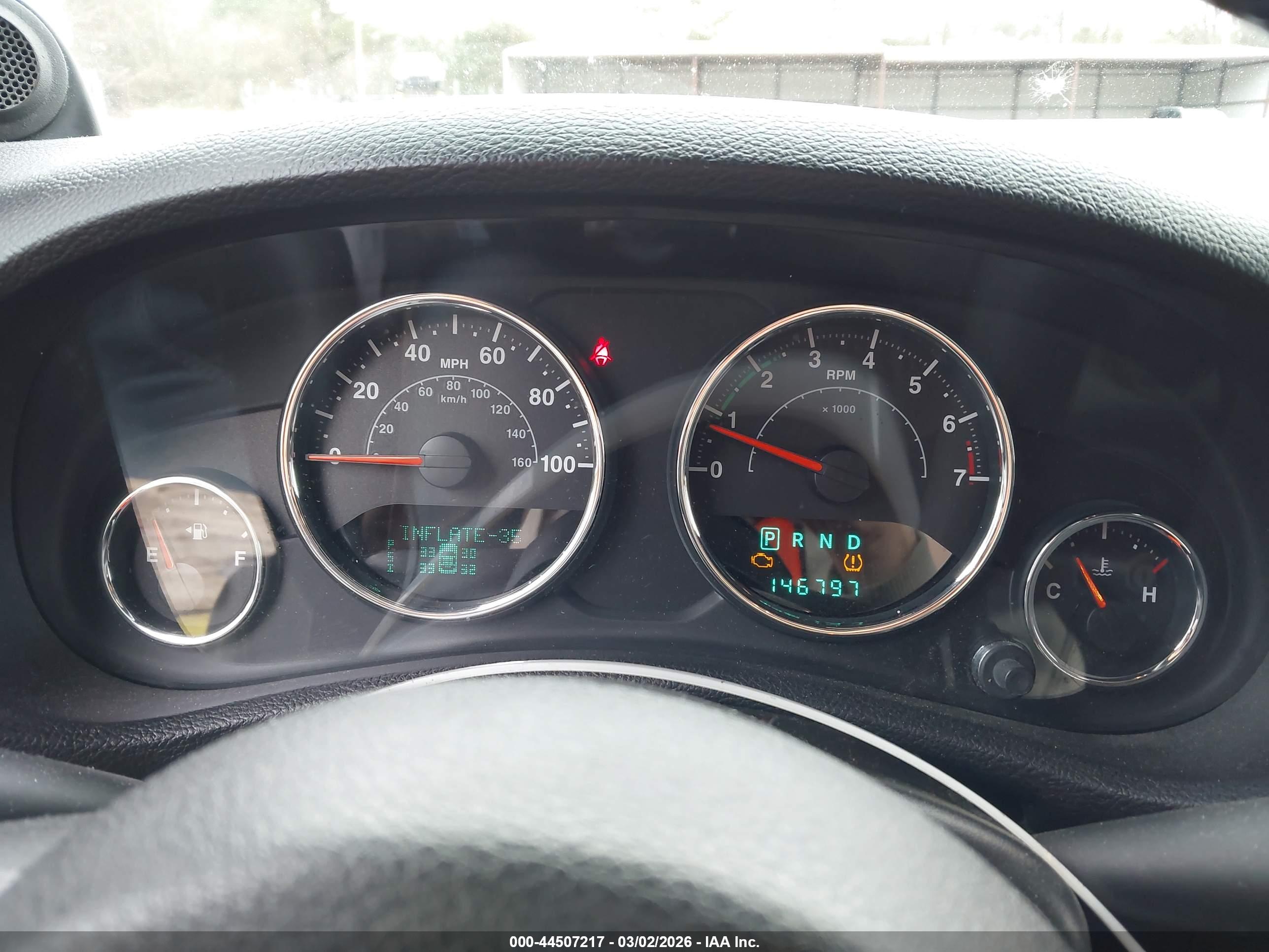 JEEP WRANGLER image 7