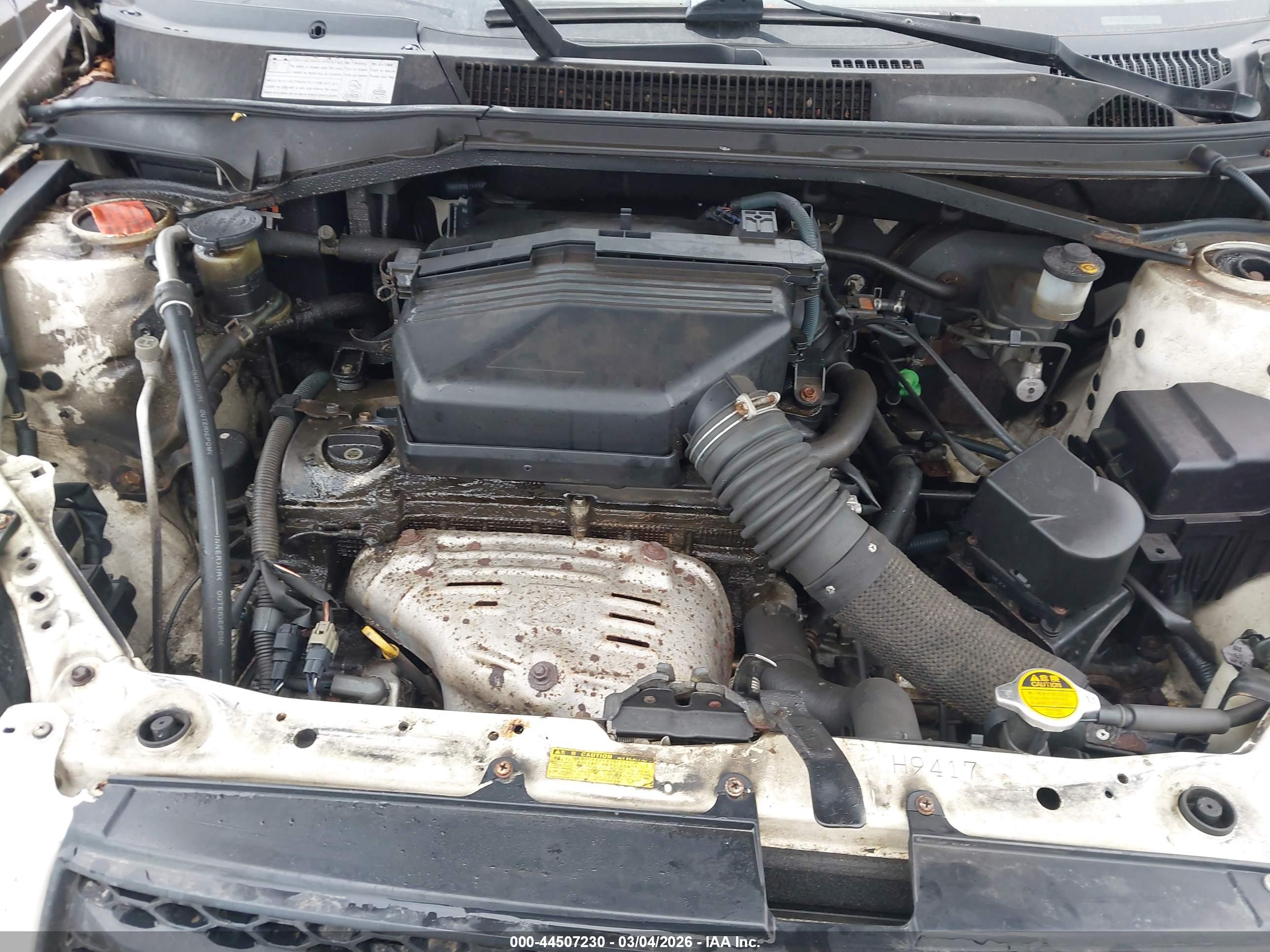TOYOTA RAV4 image 10