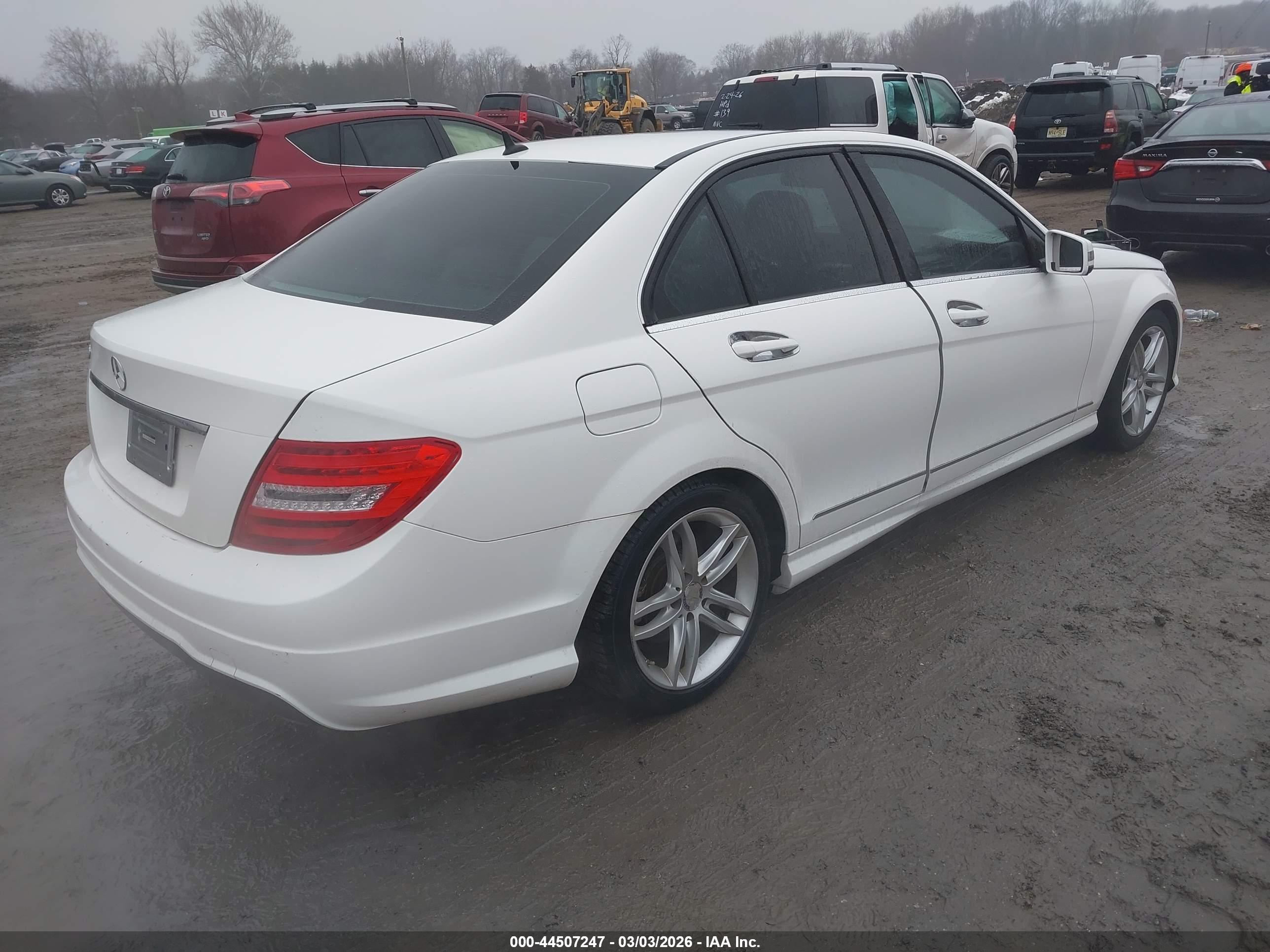 MERCEDES-BENZ C image 4