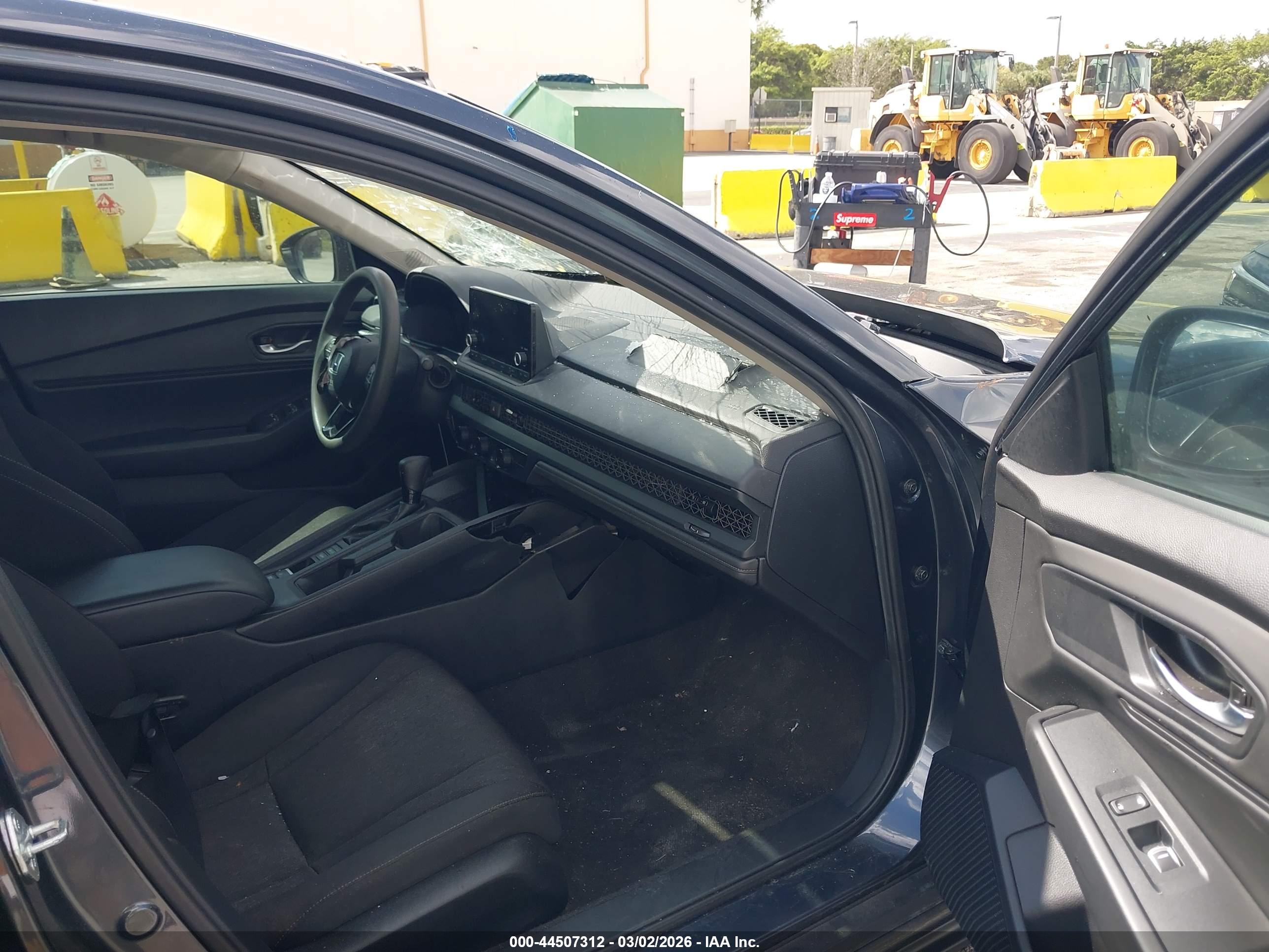 HONDA ACCORD image 5
