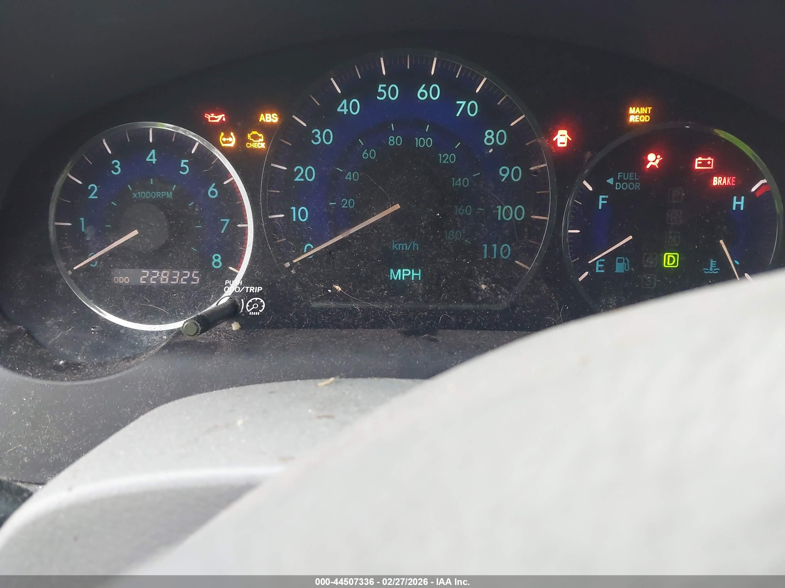 TOYOTA SIENNA image 7