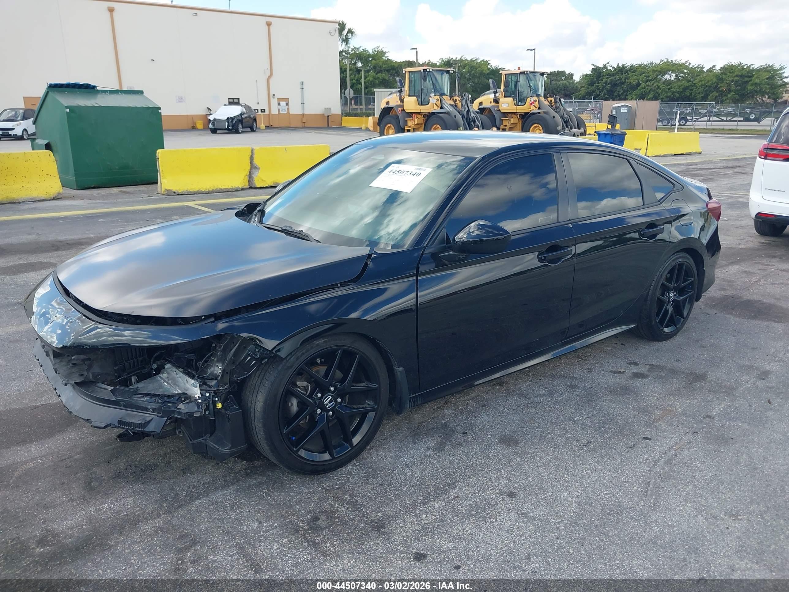 HONDA CIVIC image 2