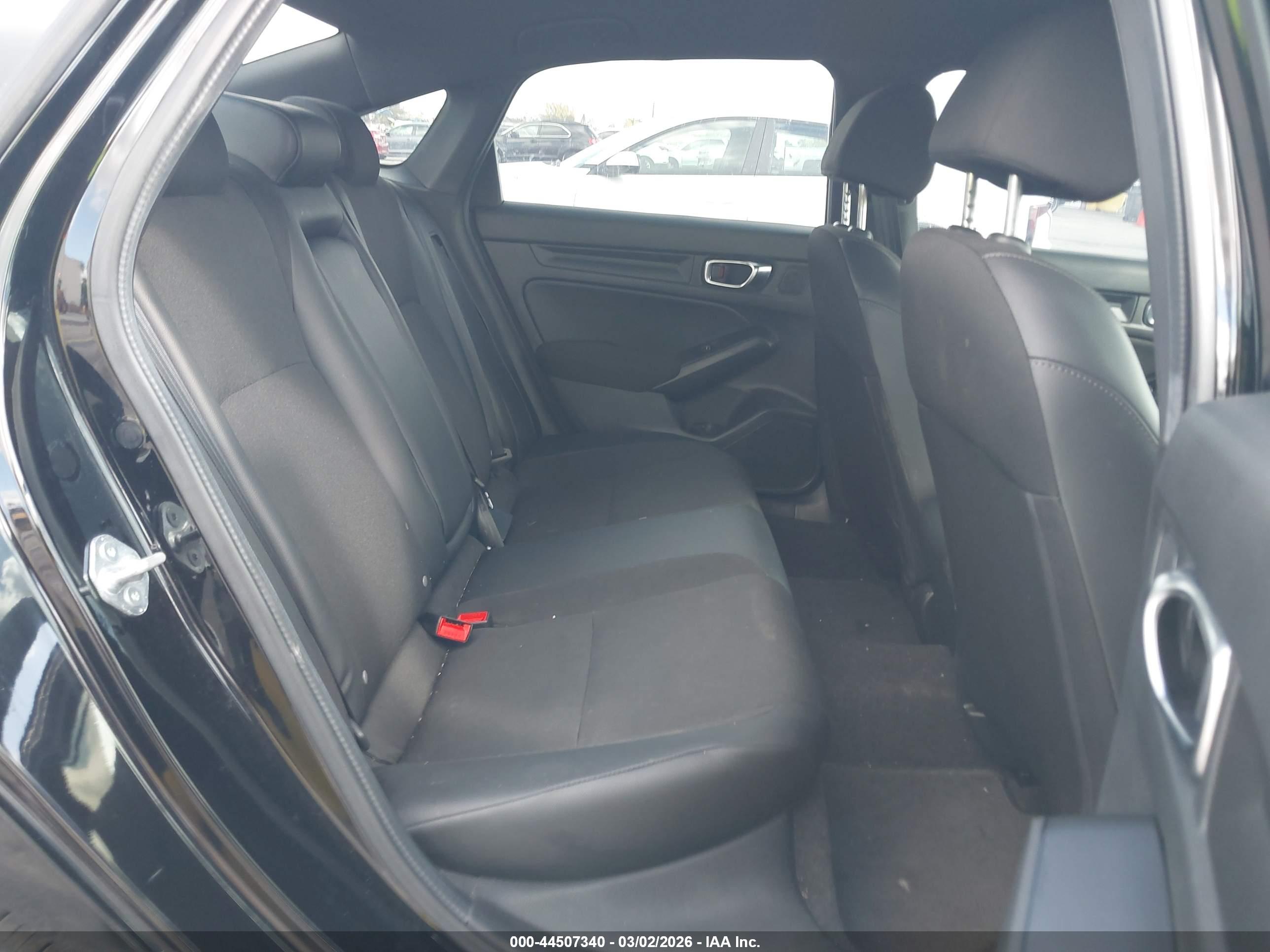 HONDA CIVIC image 8