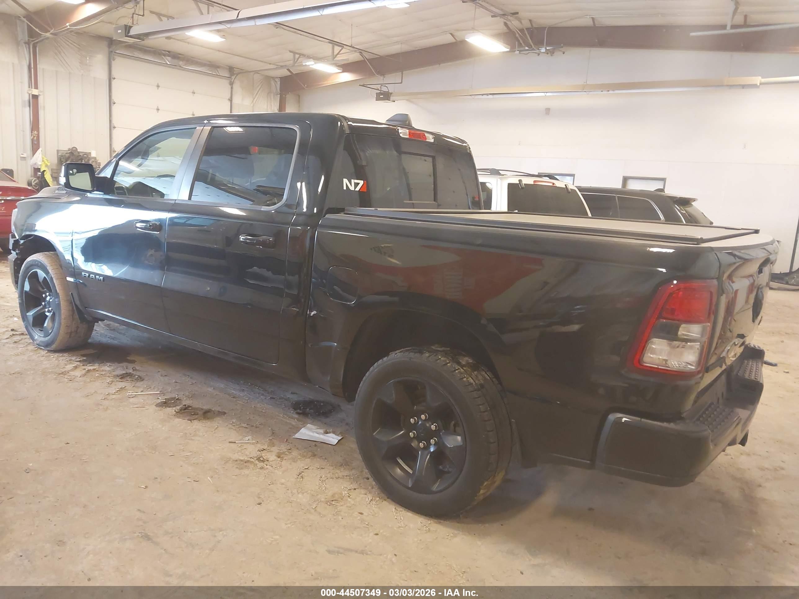 RAM 1500 image 3