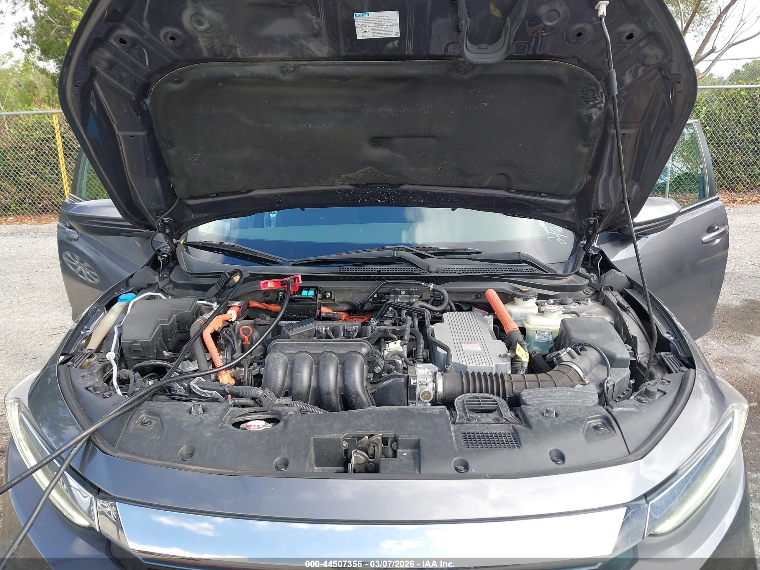HONDA INSIGHT image 10