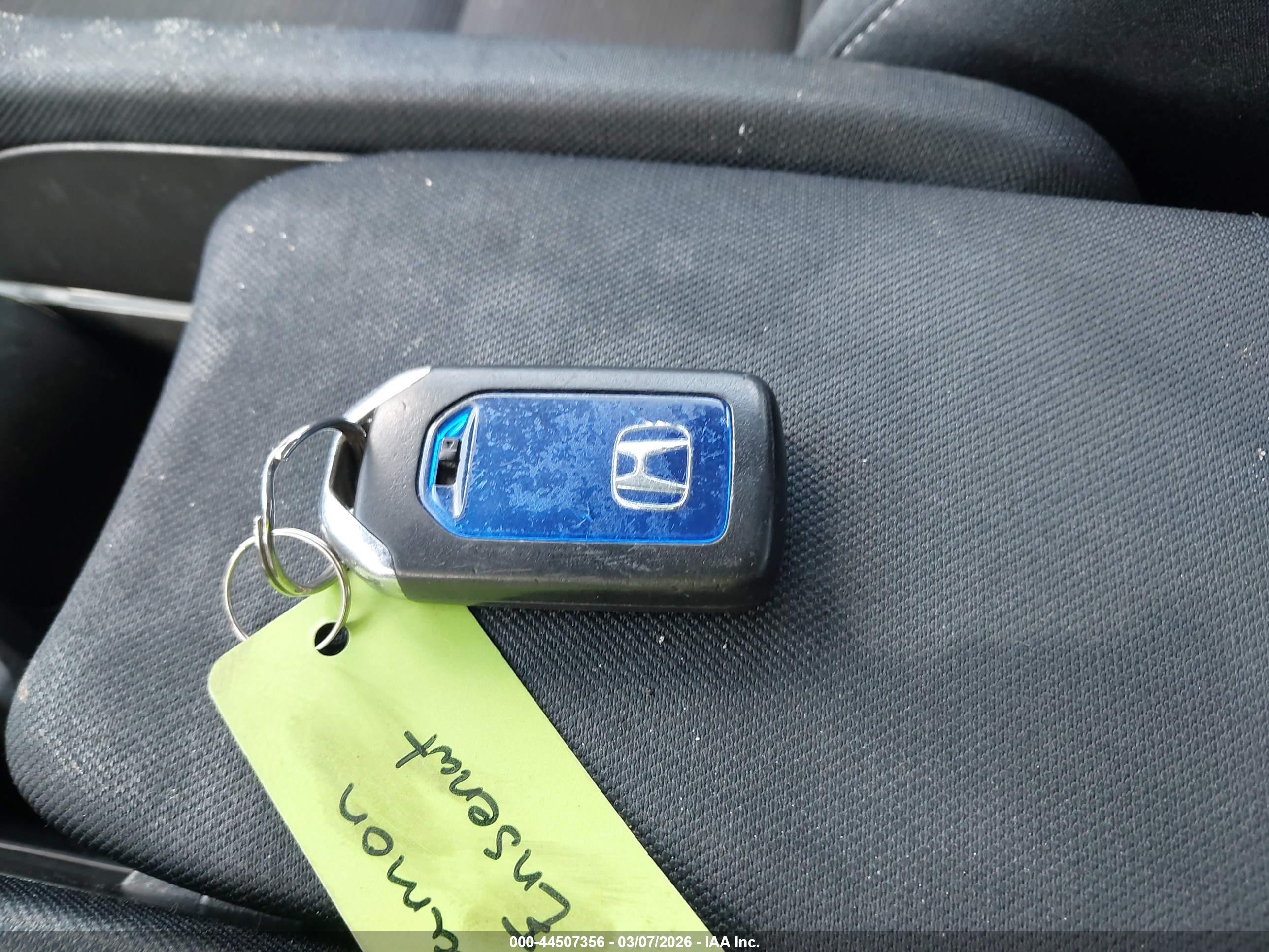 HONDA INSIGHT image 11
