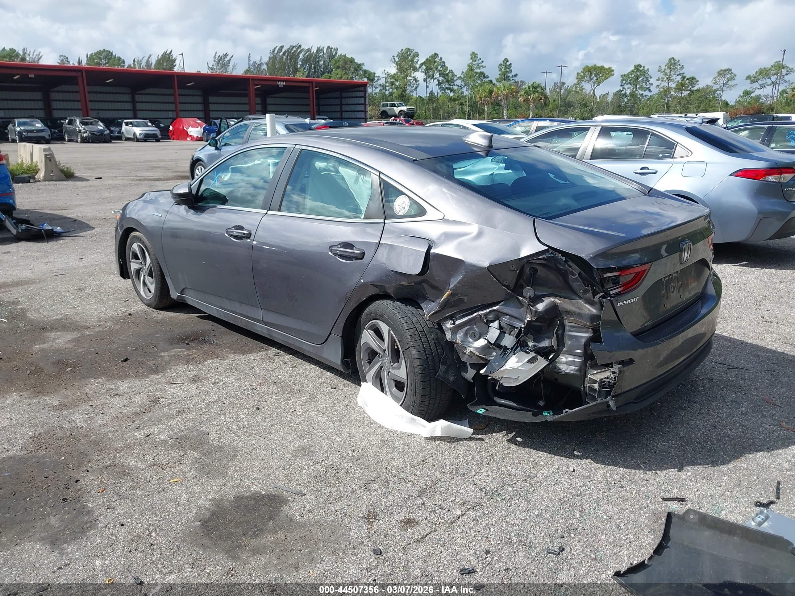HONDA INSIGHT image 3