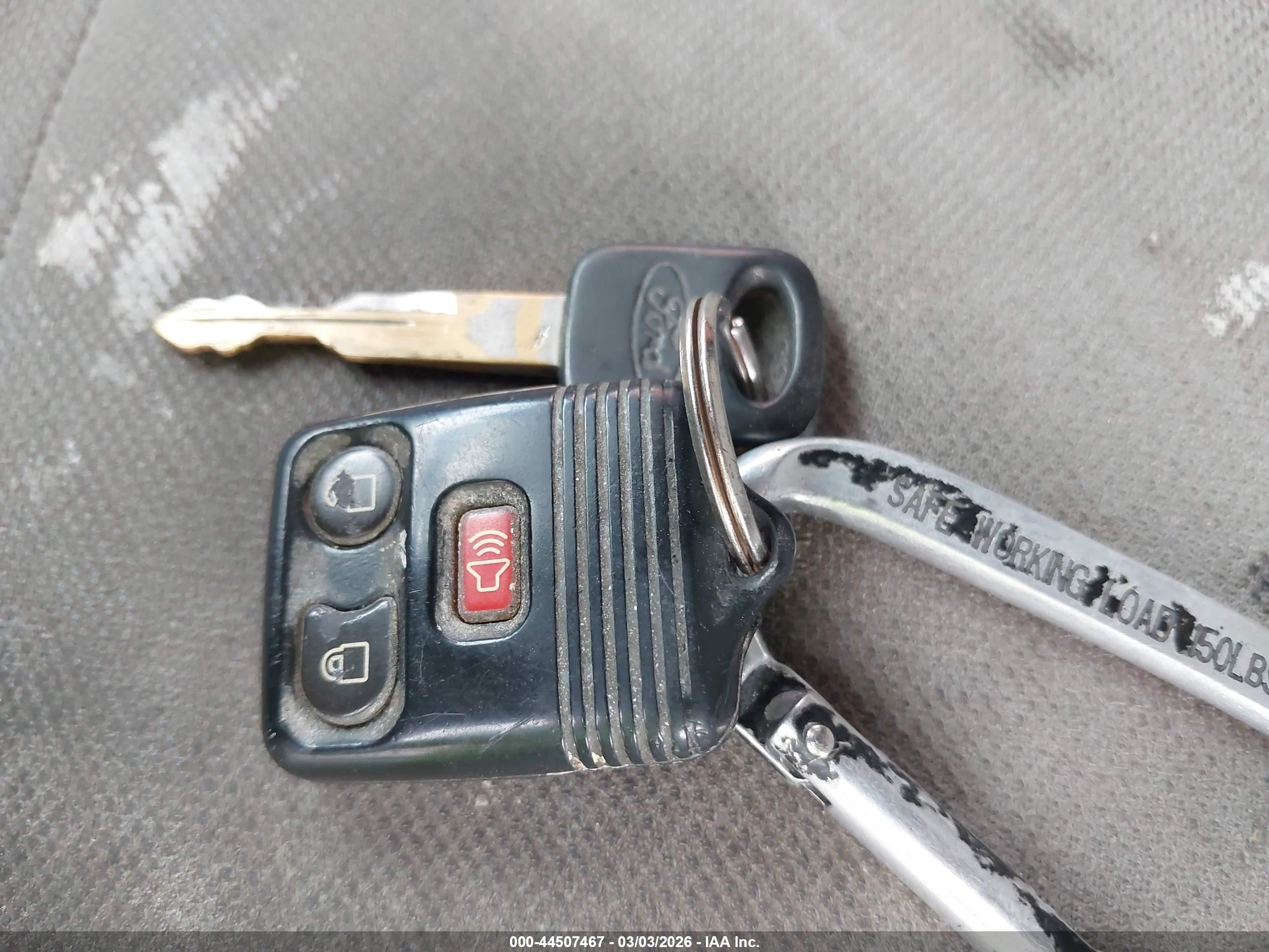 FORD E-250 image 11