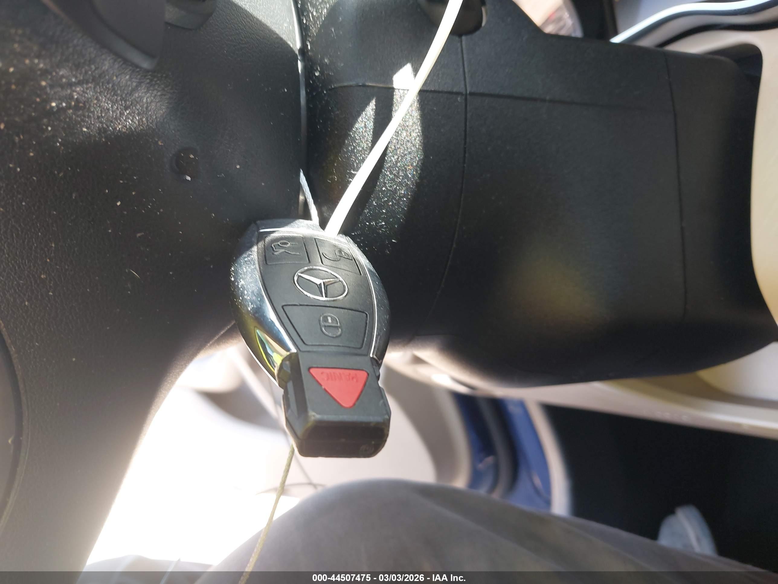 MERCEDES-BENZ C image 11