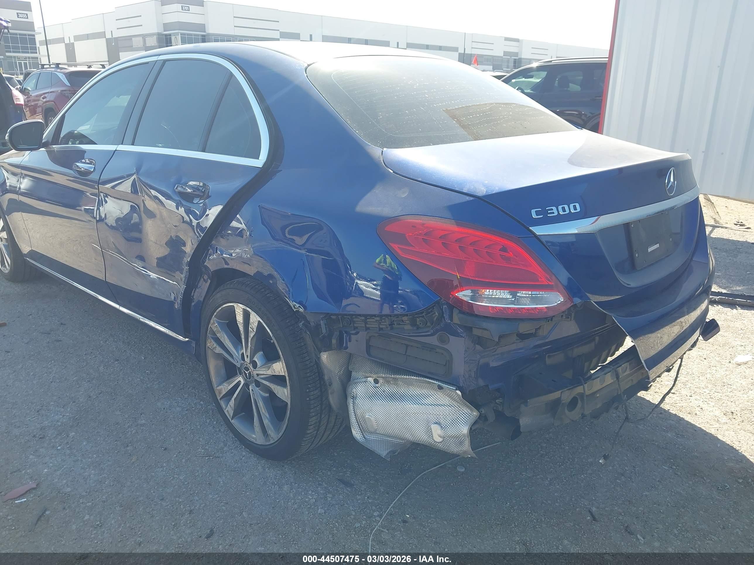 MERCEDES-BENZ C image 6