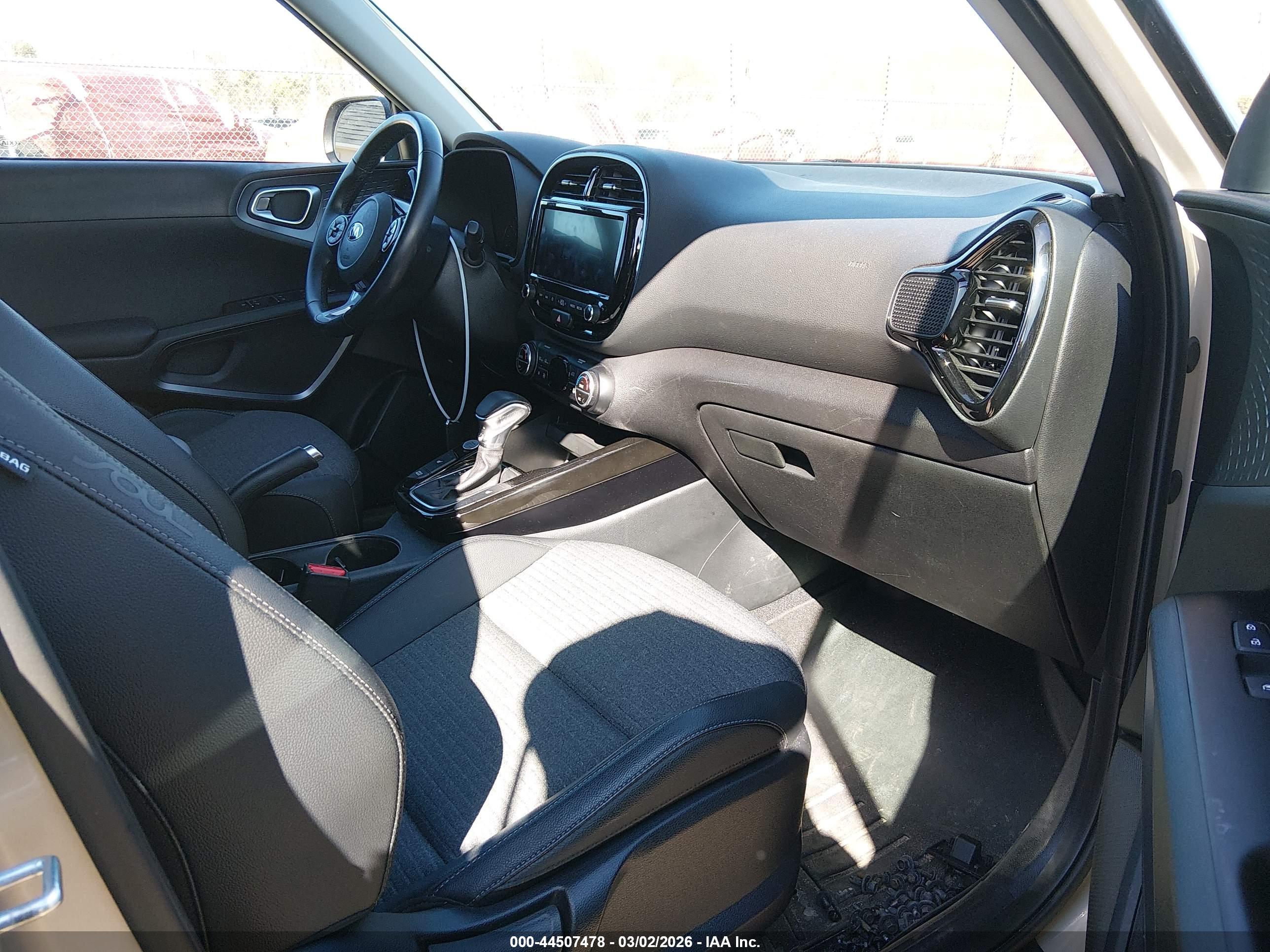 KIA SOUL image 5