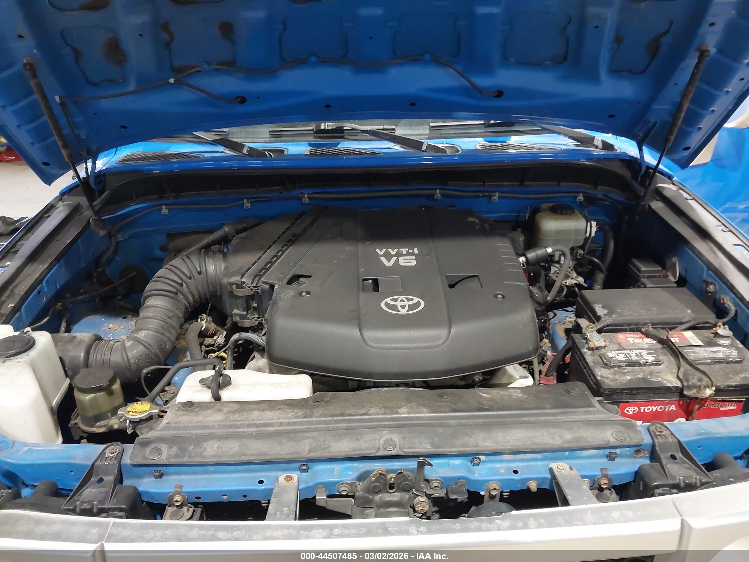 TOYOTA FJ image 10