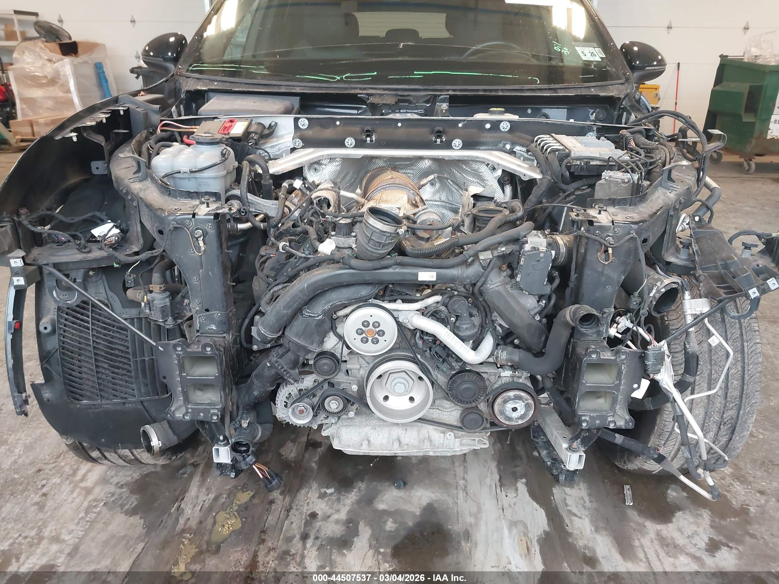 PORSCHE CAYENNE image 6