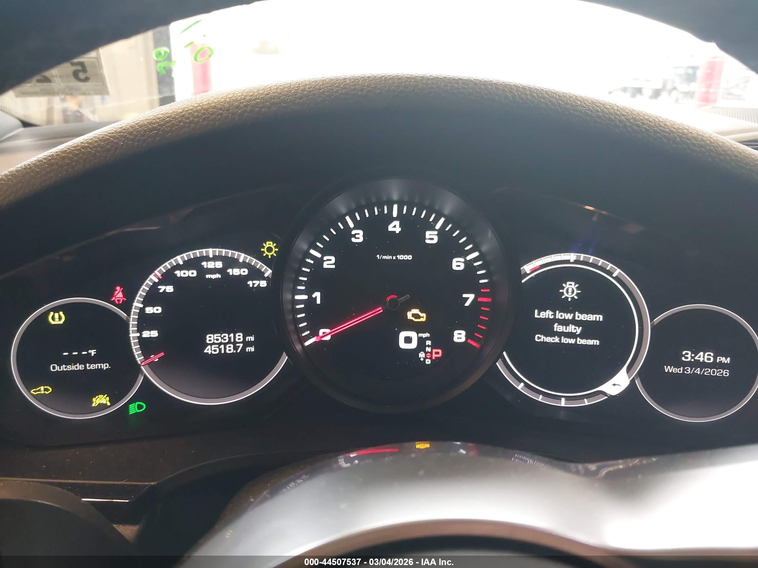PORSCHE CAYENNE image 7